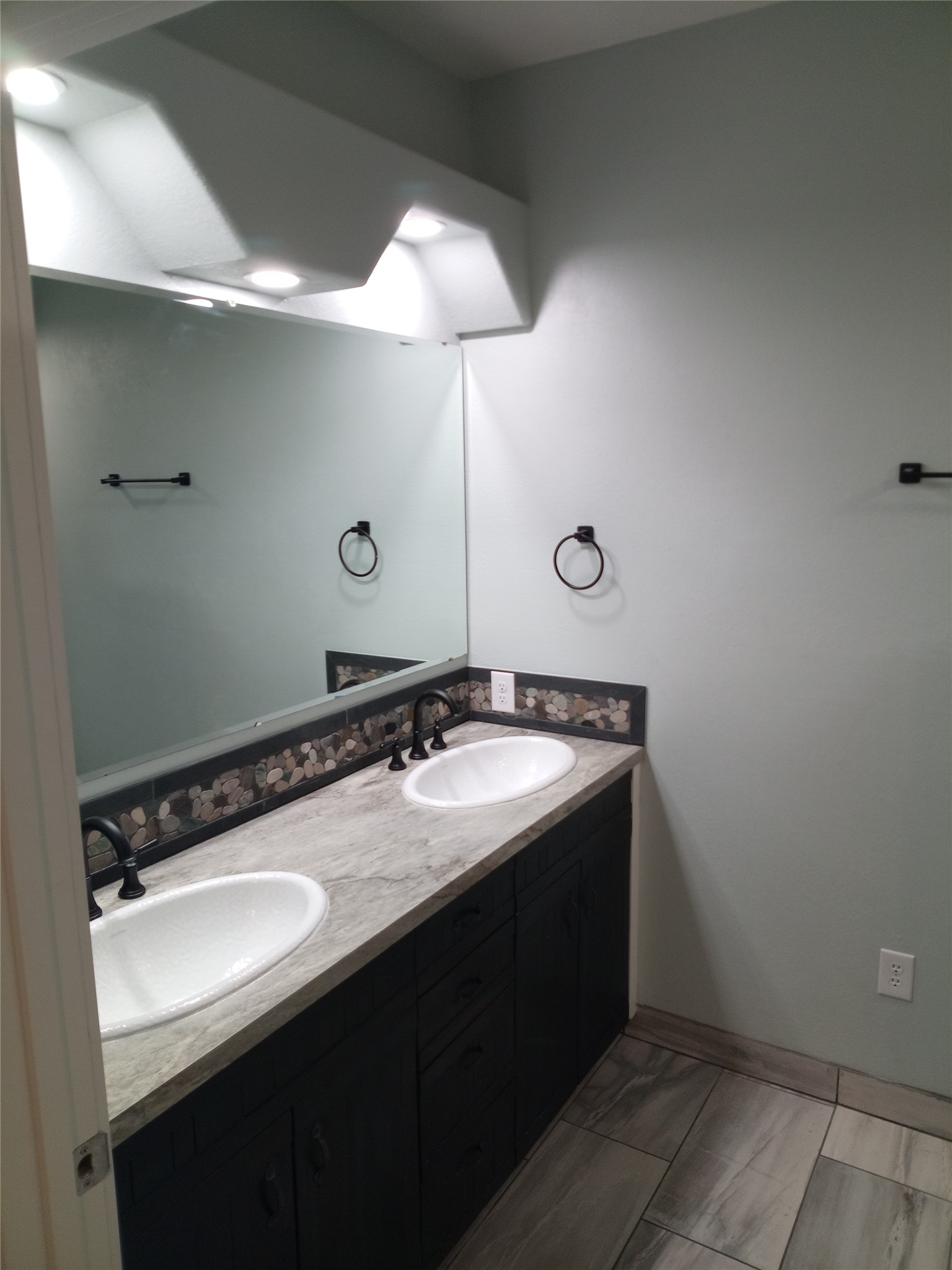 902 Rickards Street Property Photo 26