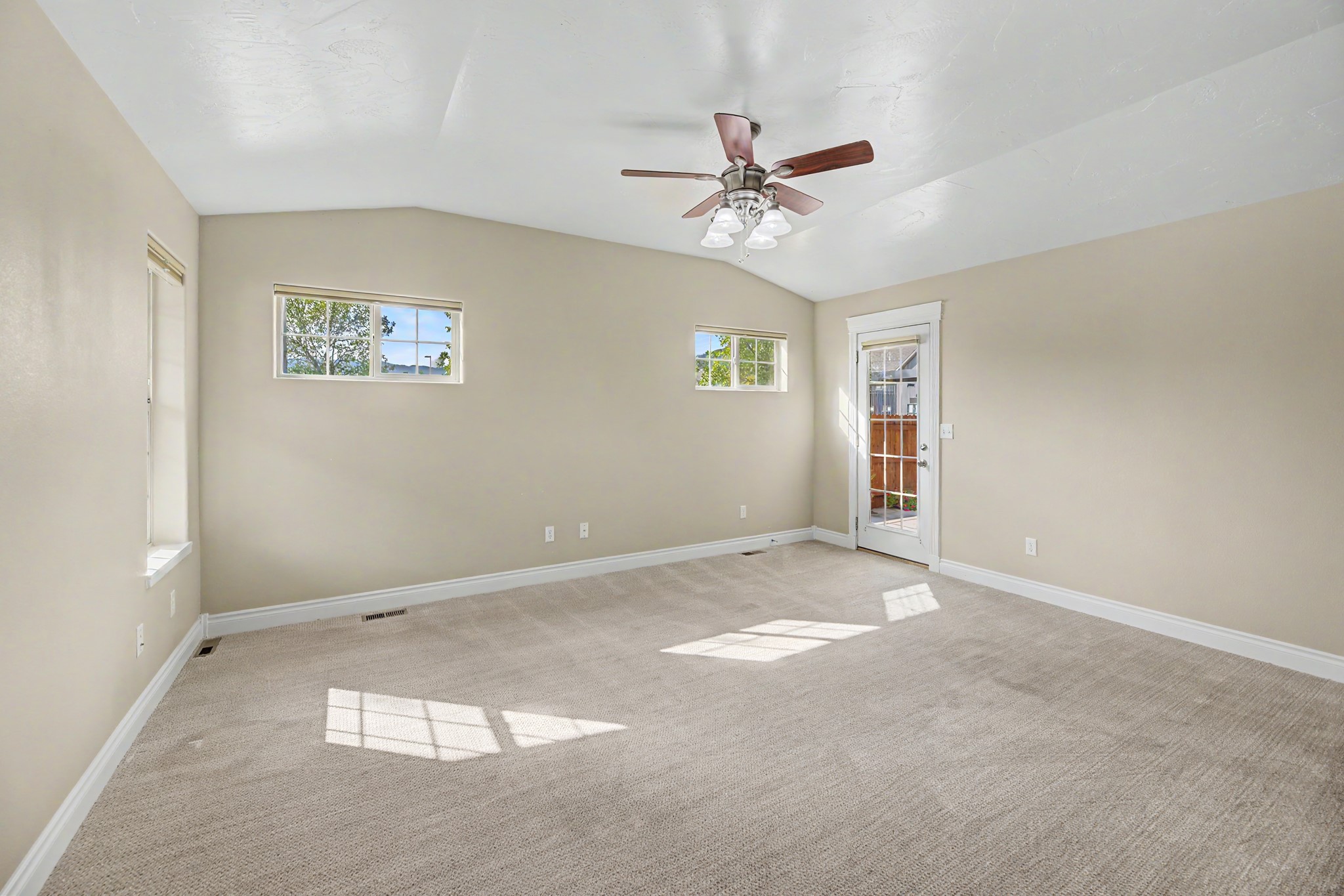 2 Sand Piper Loop Property Photo 5