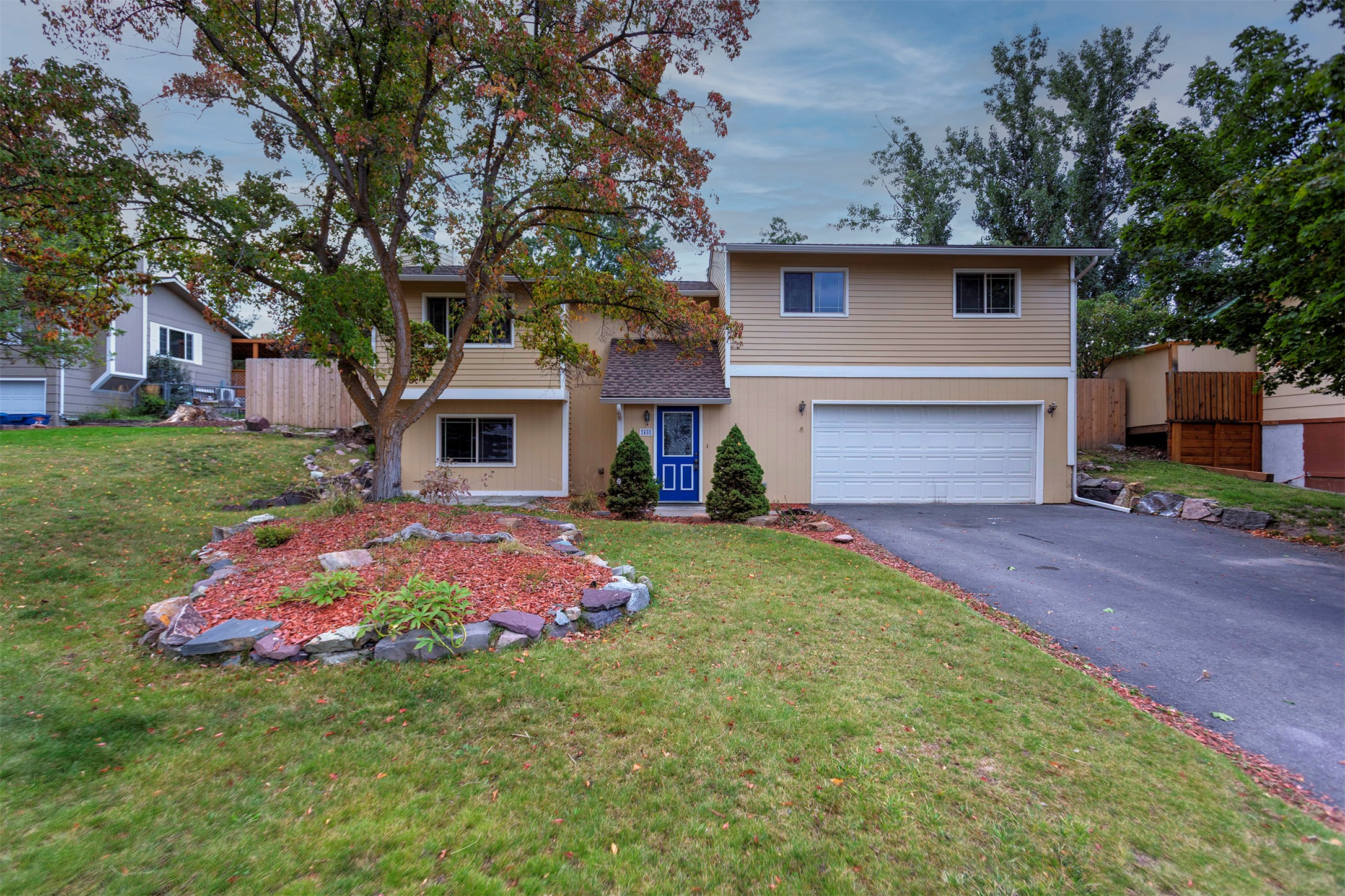 2405 Highwood Drive Property Photo 1