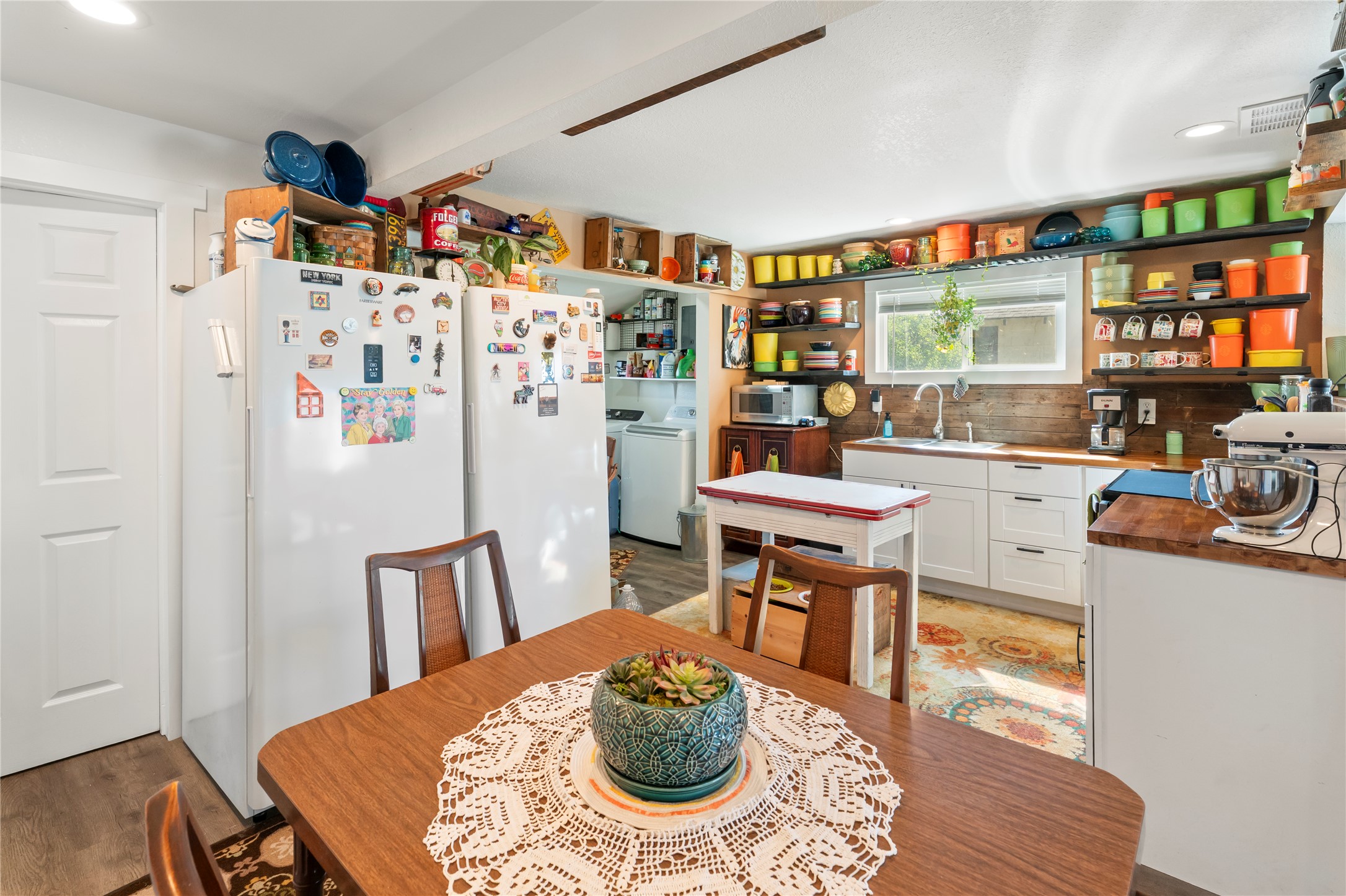 1720 Thomas Avenue Property Photo 10
