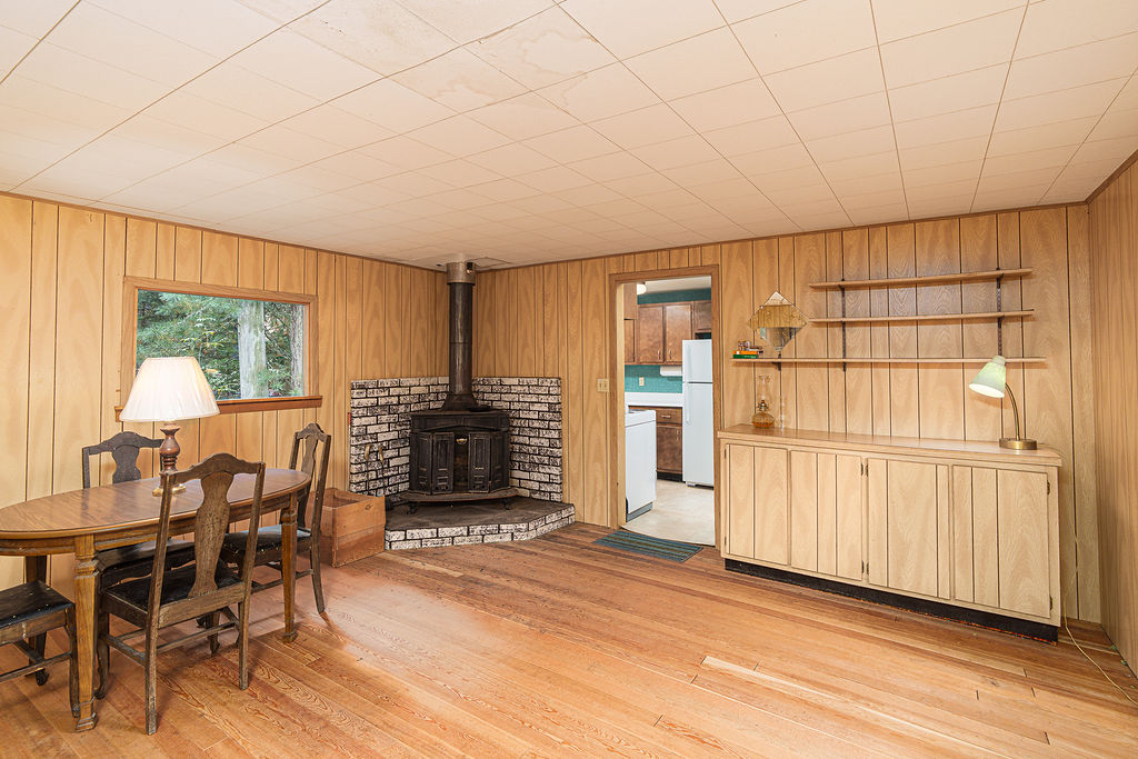 28 1st Avenue E Property Photo 11