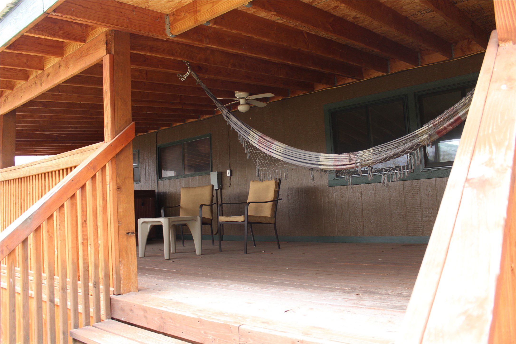 204 S Jackson Street Property Photo 4