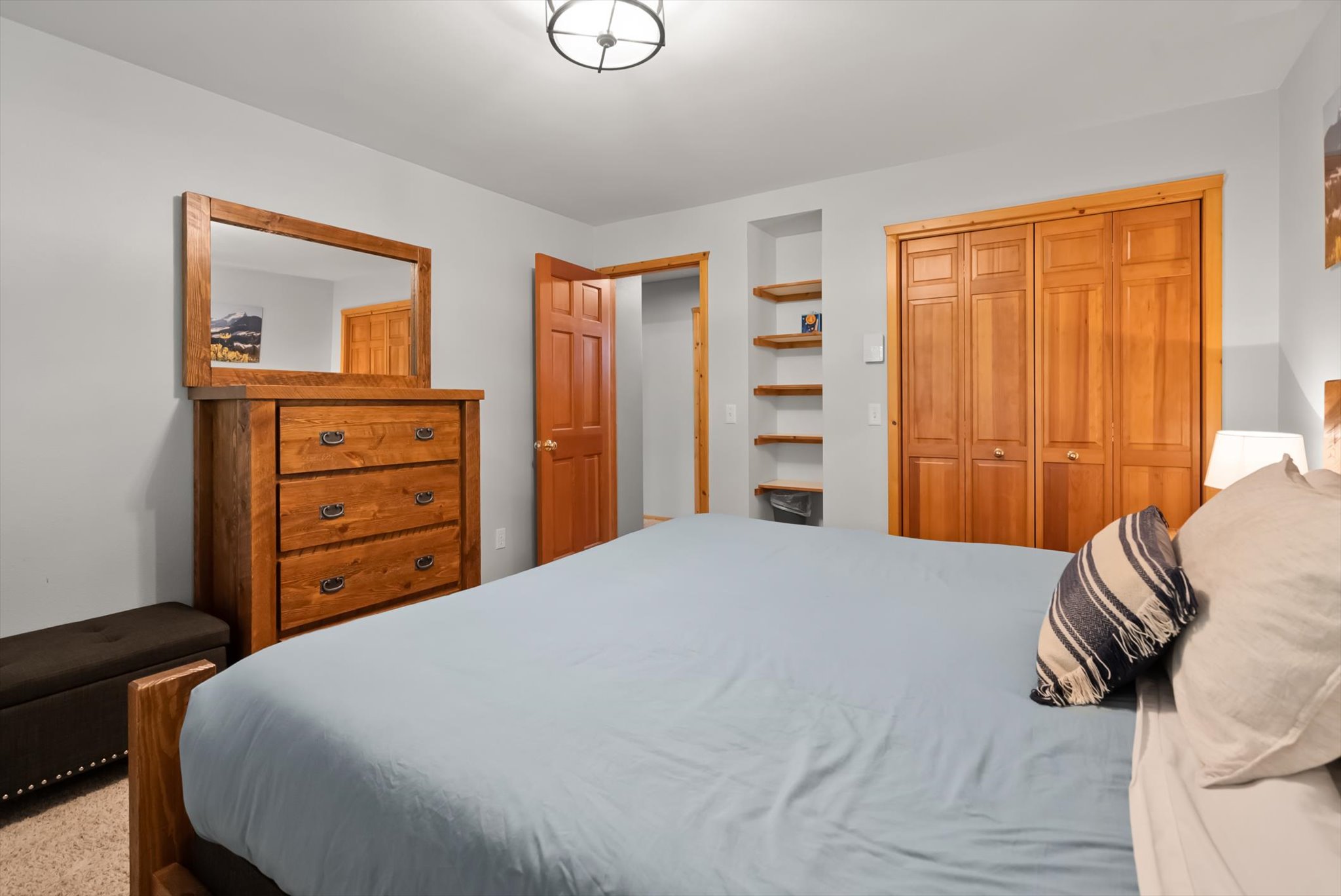 2405 E Lakeshore Drive Property Photo 41