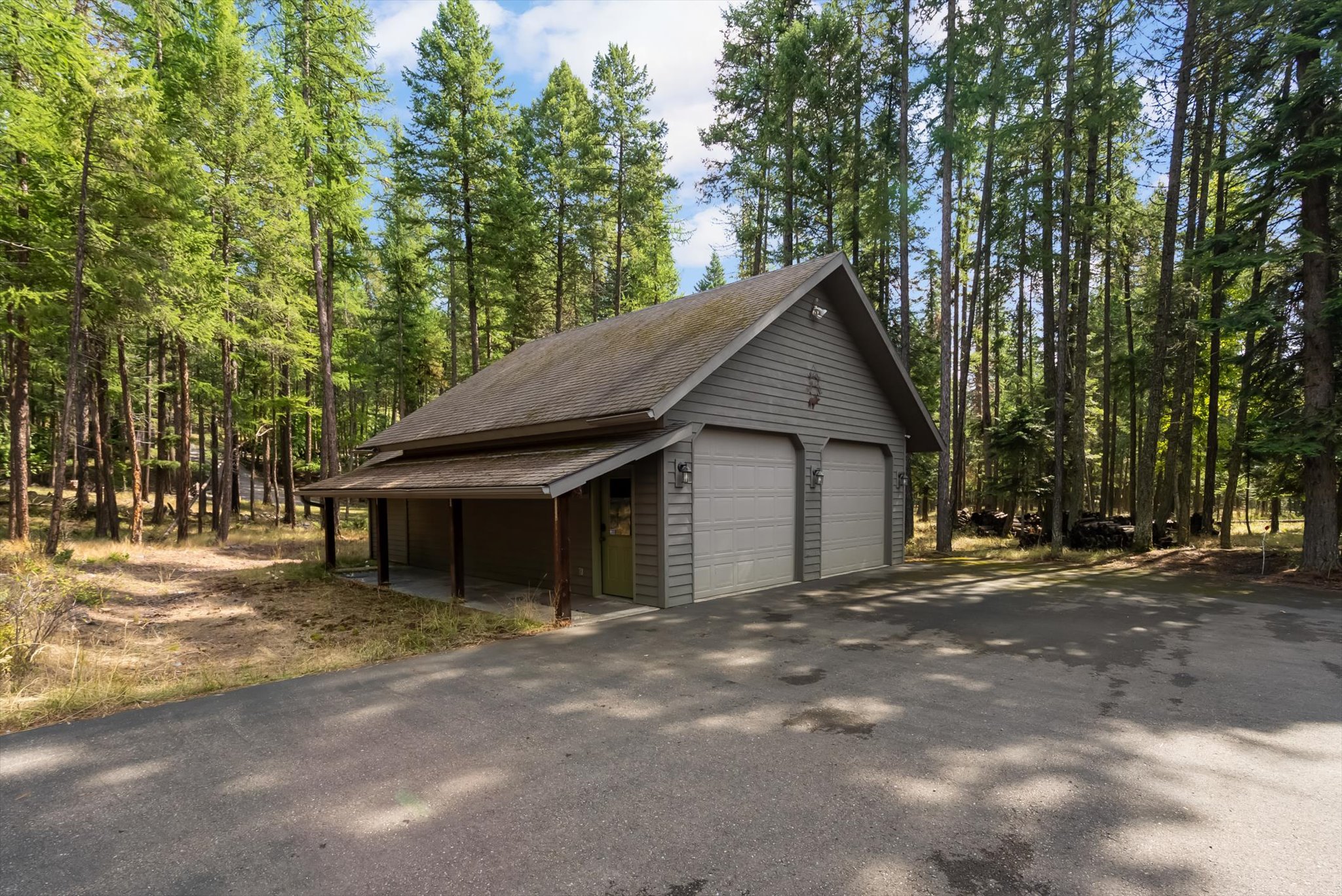 2405 E Lakeshore Drive Property Photo 48