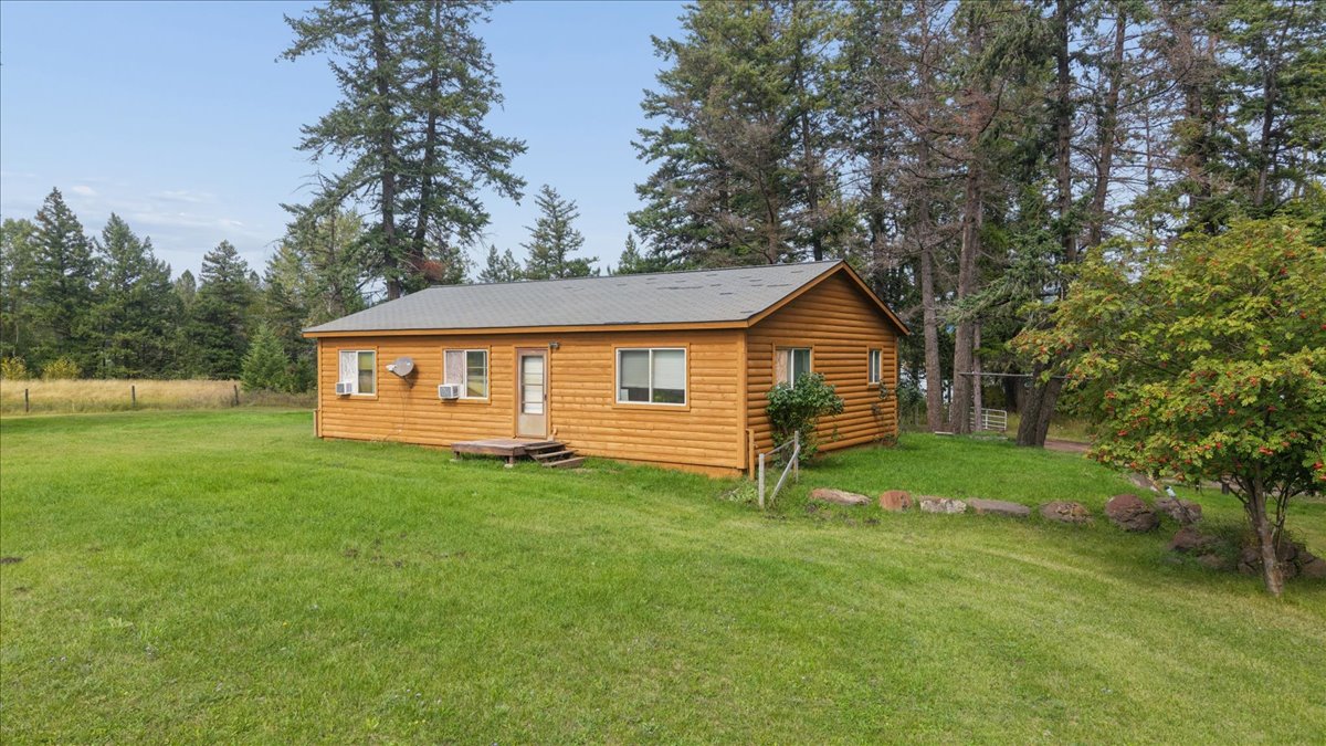 500 River Road Property Photo 3