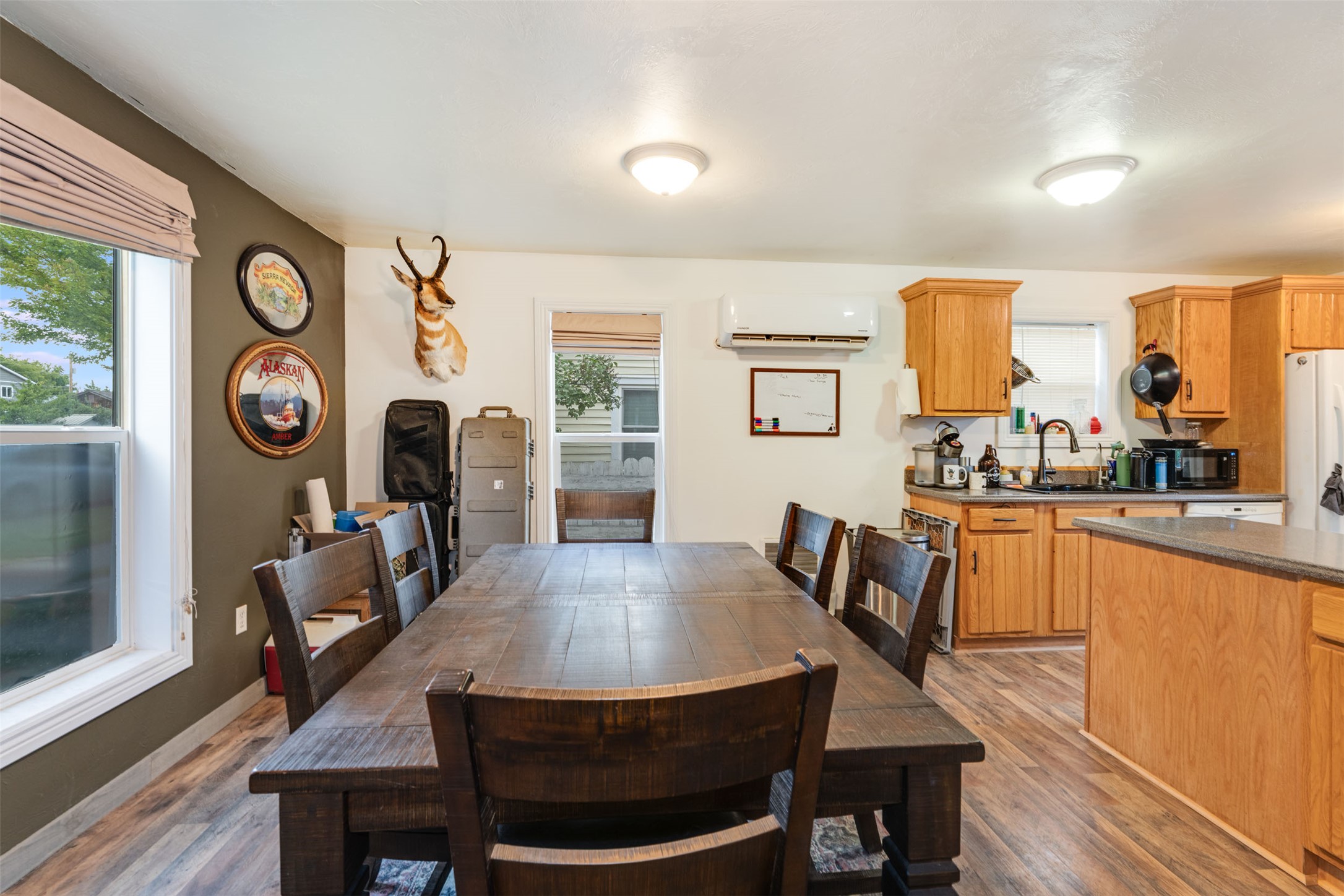 811 6th Avenue W Property Photo 10
