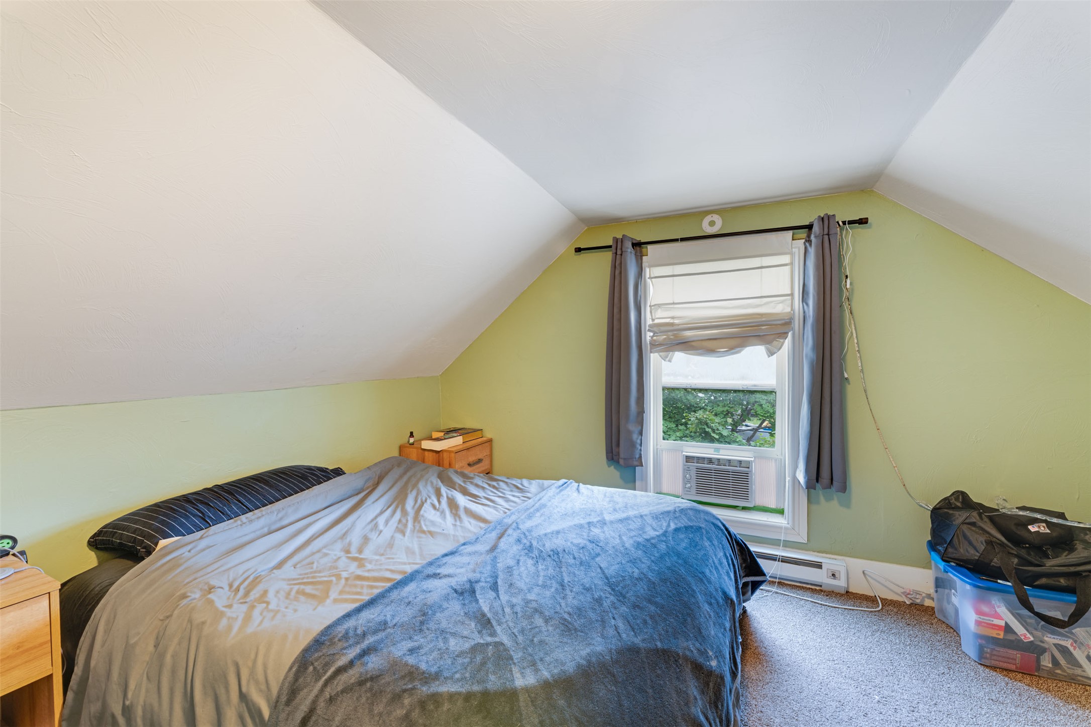 811 6th Avenue W Property Photo 14