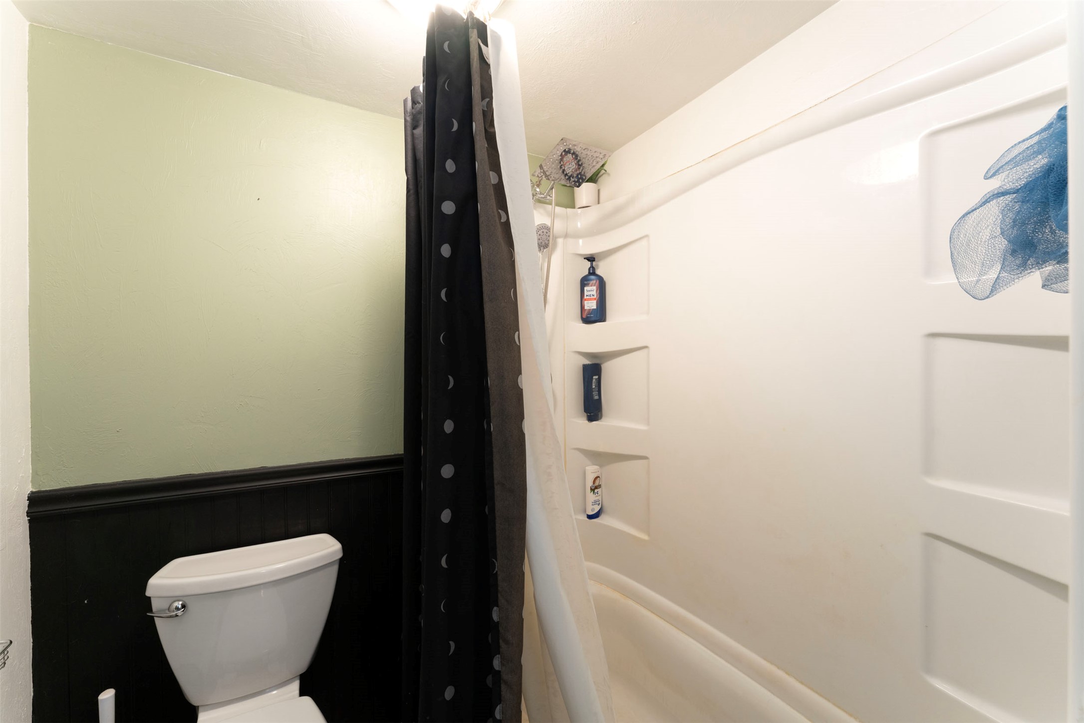 811 6th Avenue W Property Photo 17