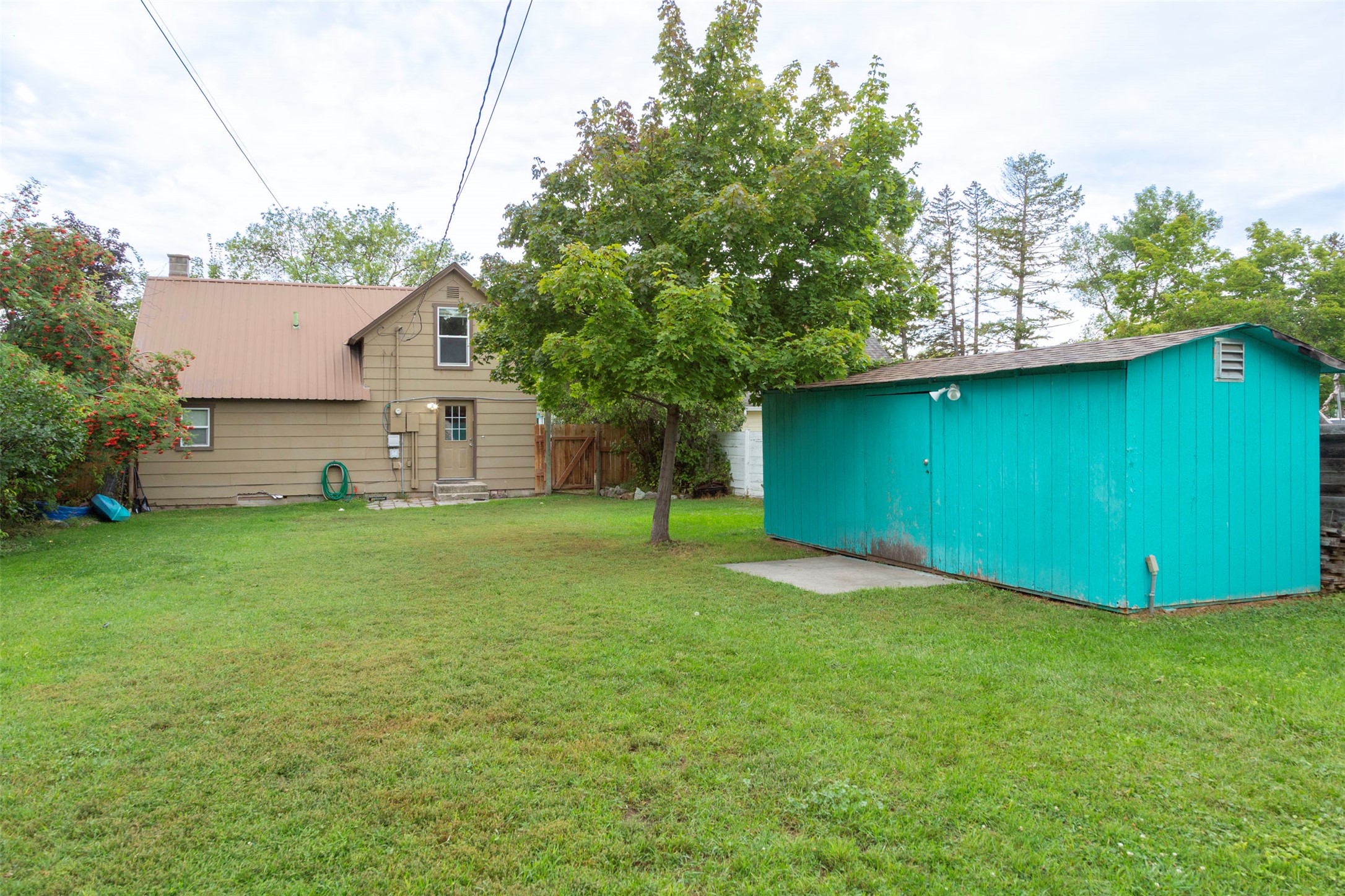 811 6th Avenue W Property Photo 23