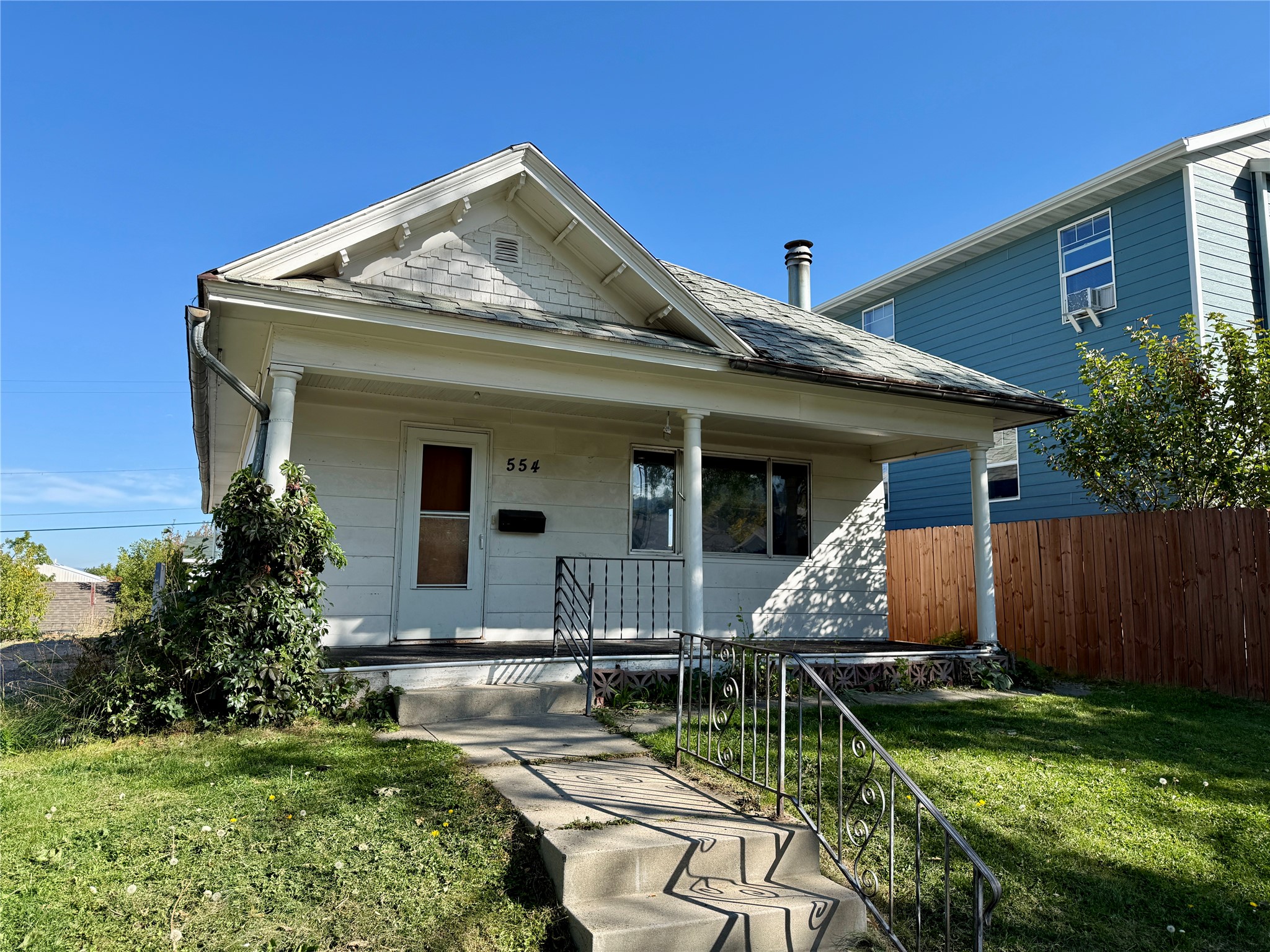 554 E Broadway Street Property Photo 40