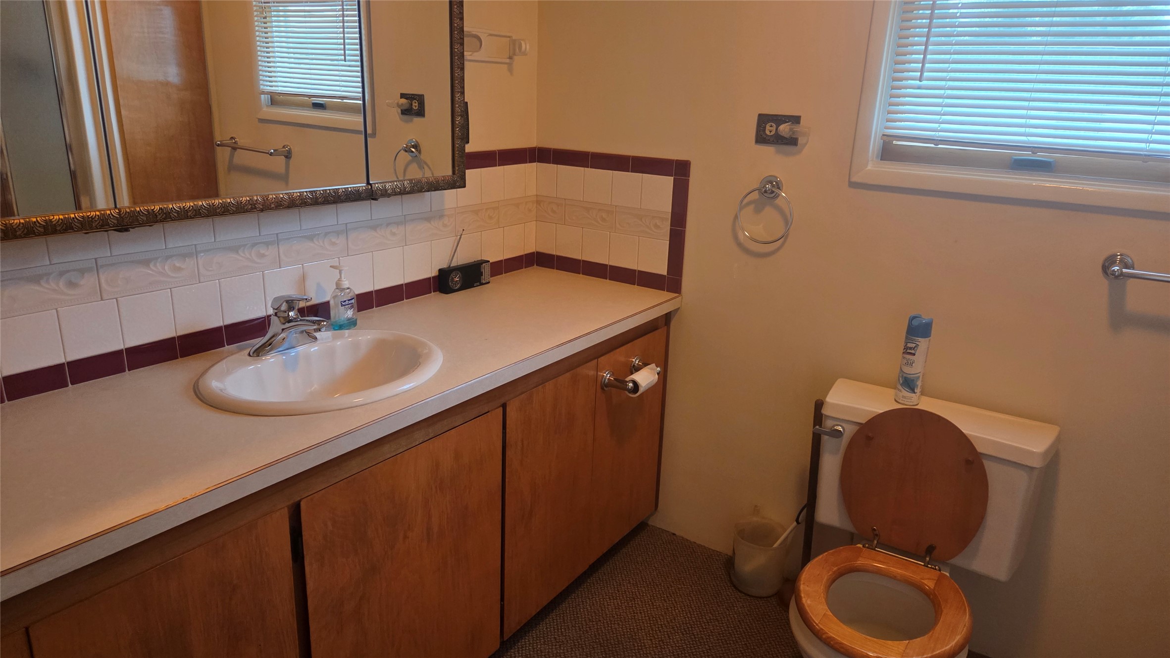 36 Willow Drive Property Photo 9