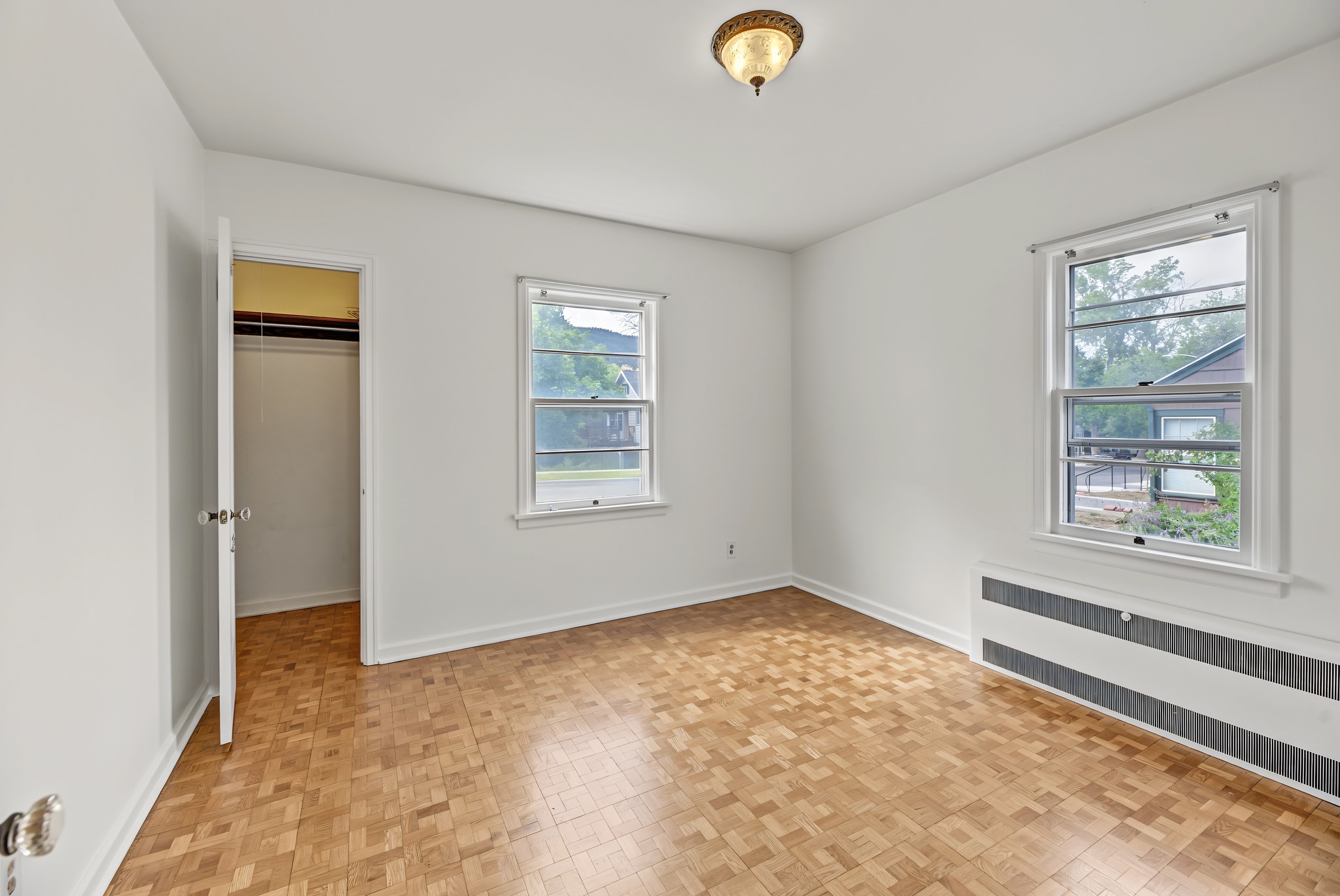 1120 E 6th Avenue Property Photo 6