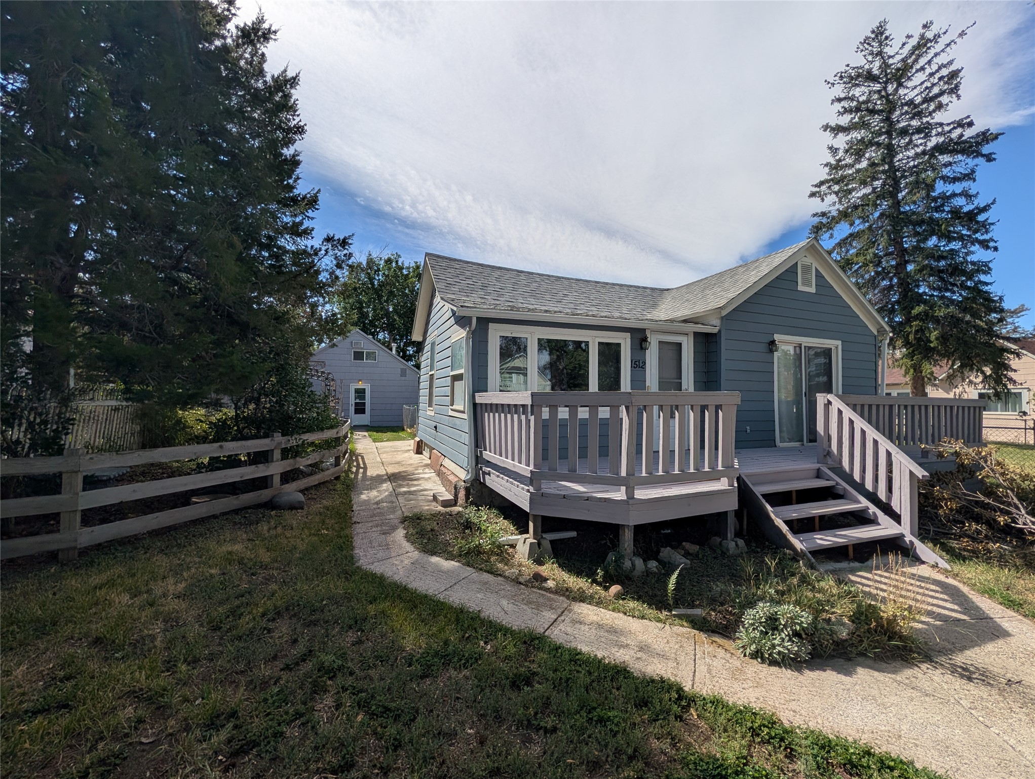 1512 6th Avenue N Property Photo 2