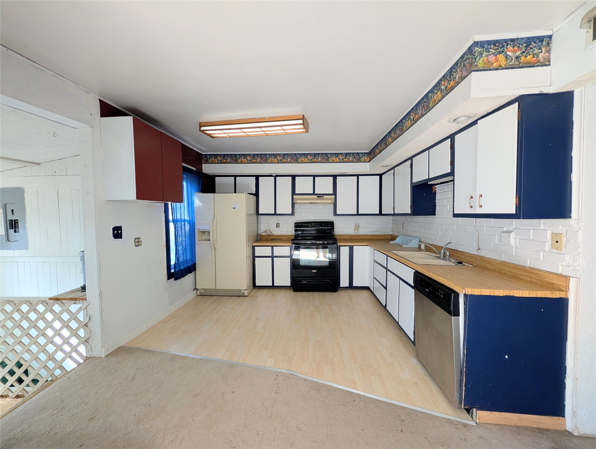 1512 6th Avenue N Property Photo 8