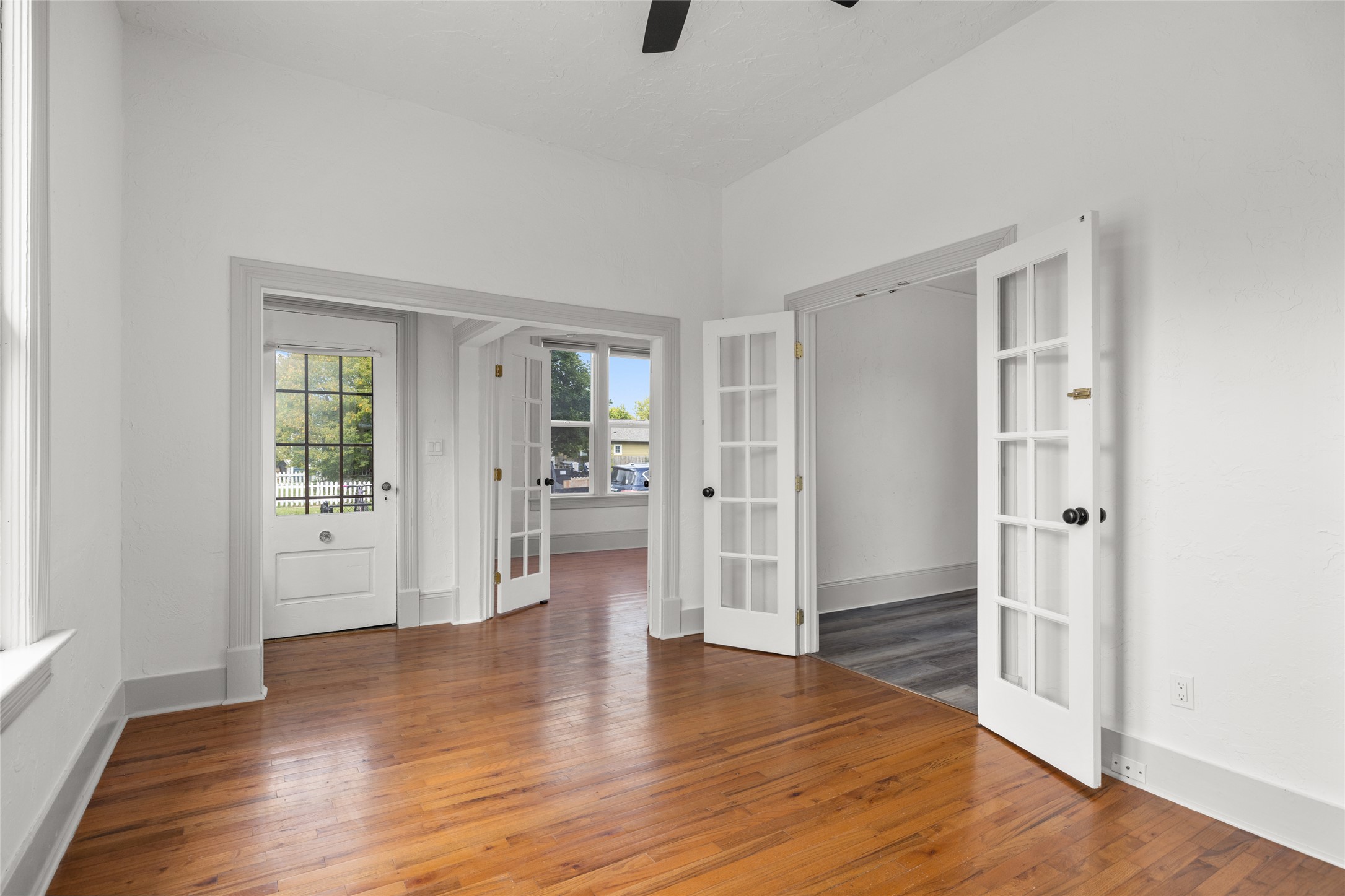 303 5th Avenue W Property Photo 9