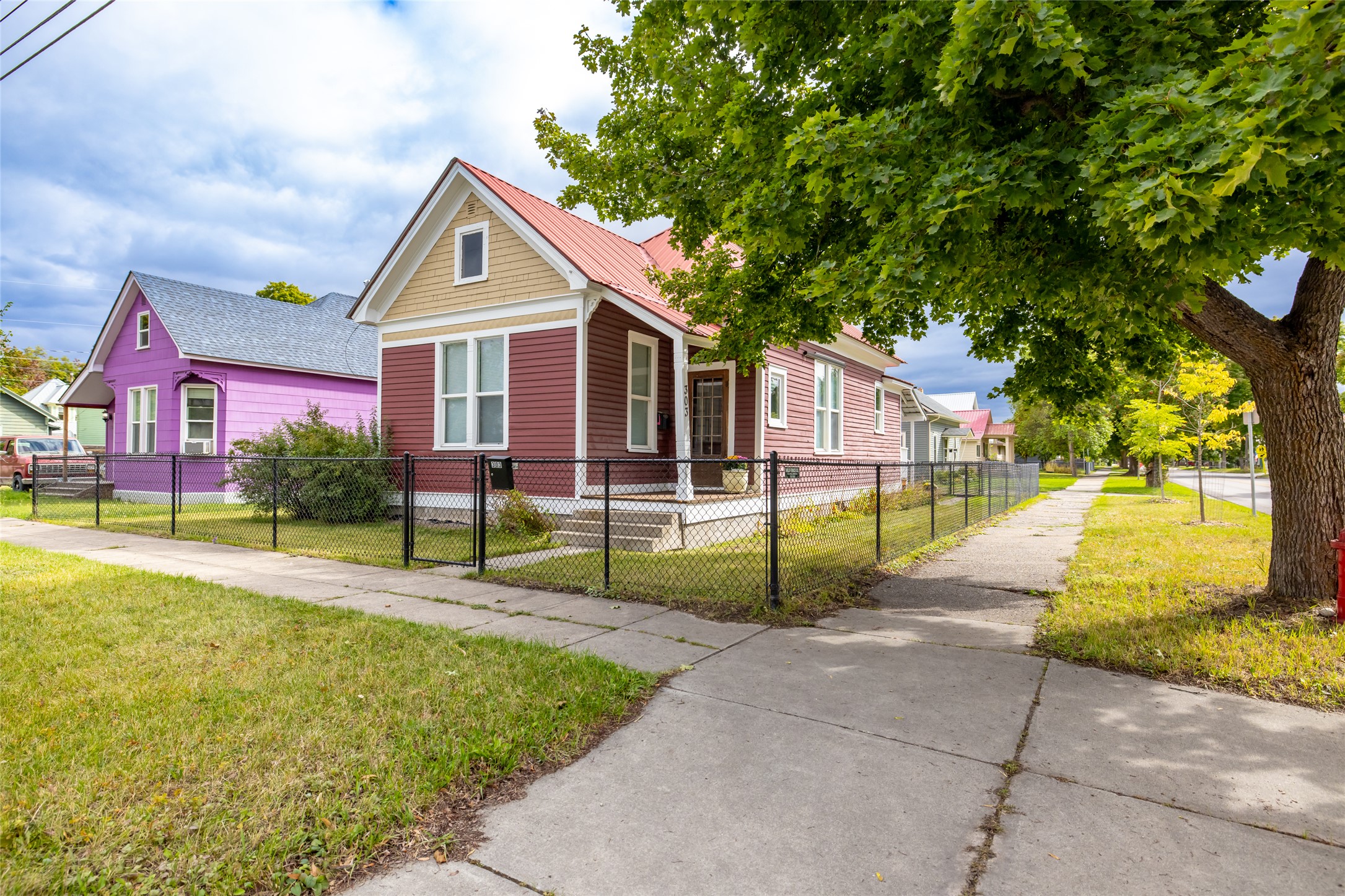 303 5th Avenue W Property Photo 25