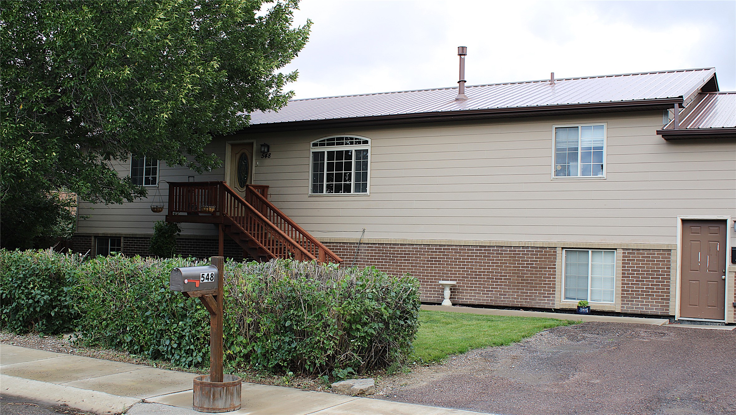 548 7th Avenue S Property Photo 1