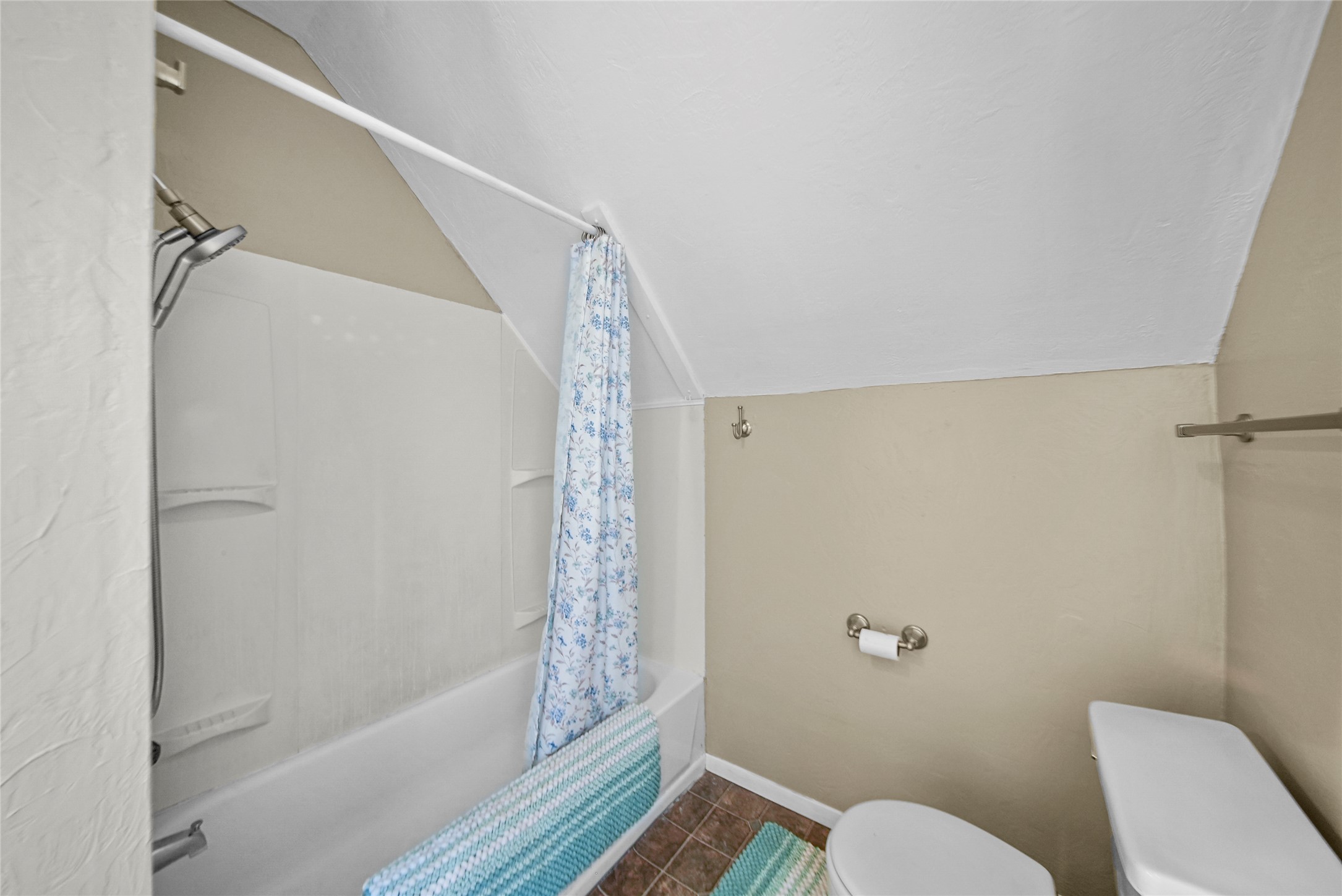 112 5th Avenue W Property Photo 19