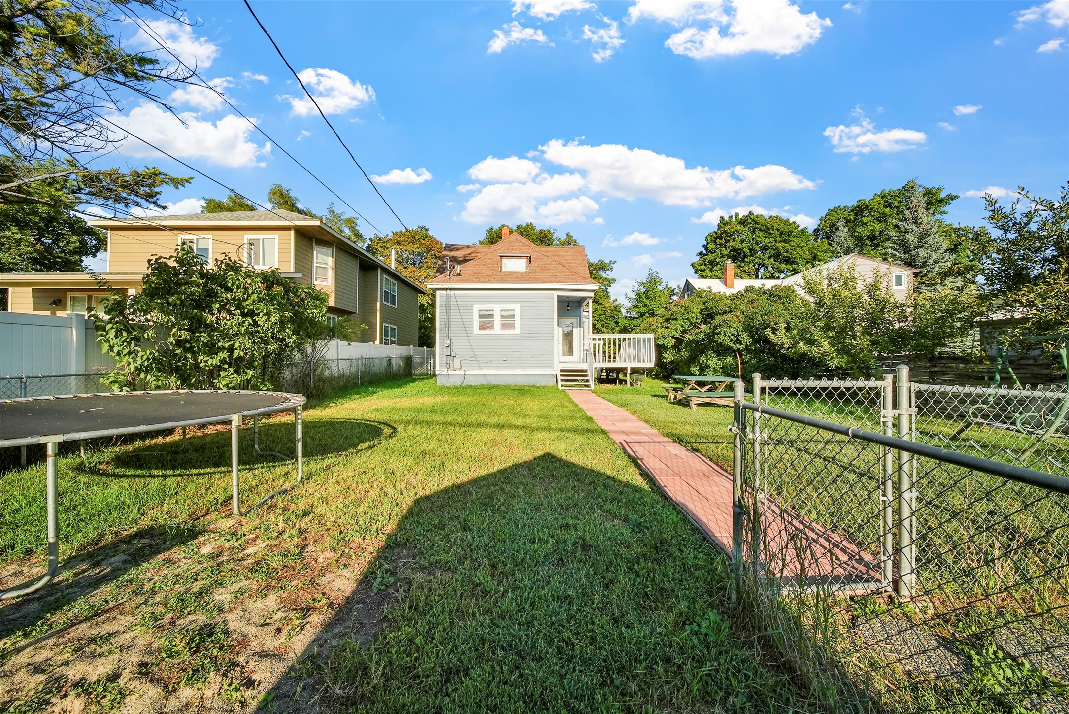 112 5th Avenue W Property Photo 29