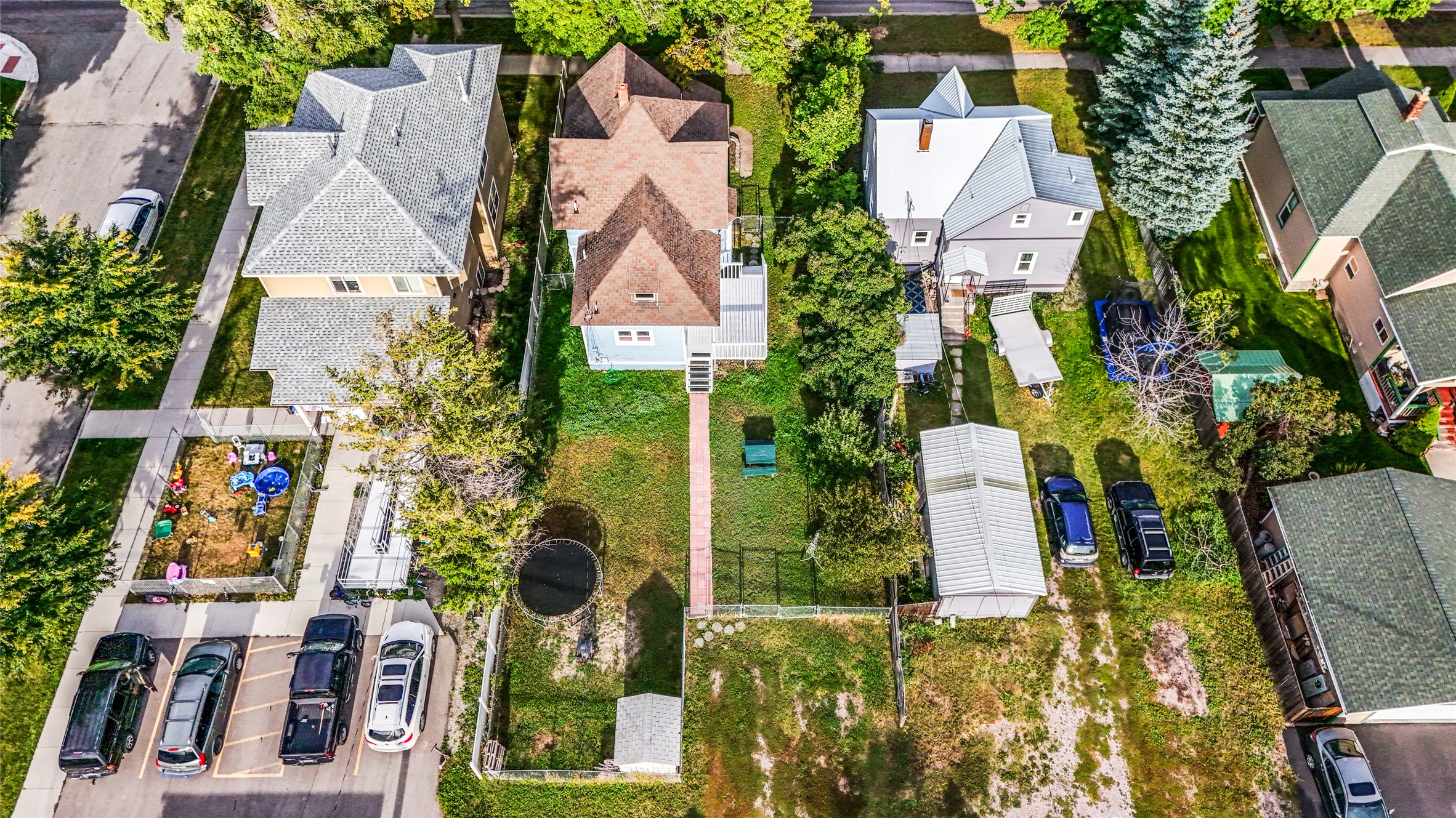 112 5th Avenue W Property Photo 44