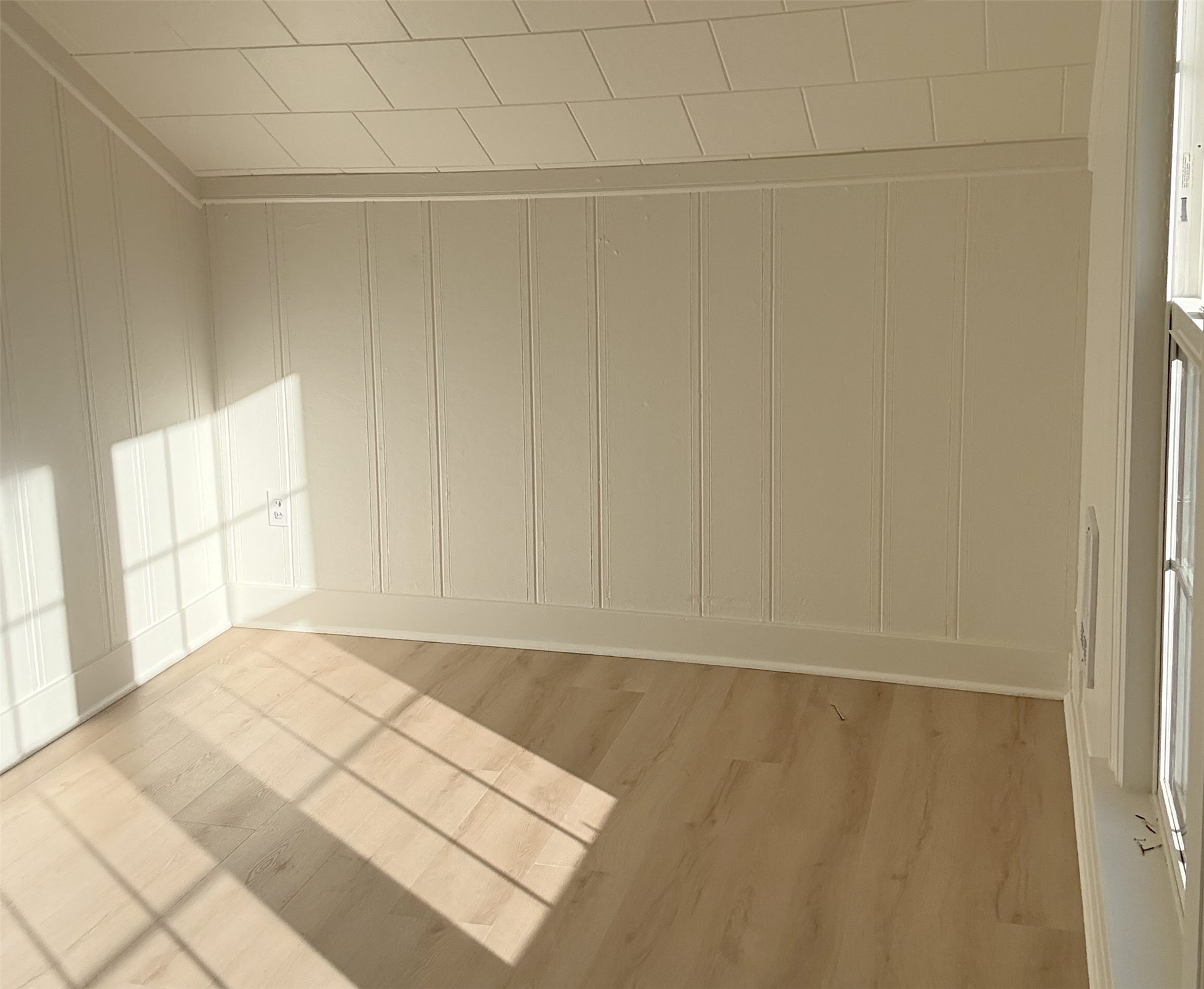 602 3rd Avenue E Property Photo 24