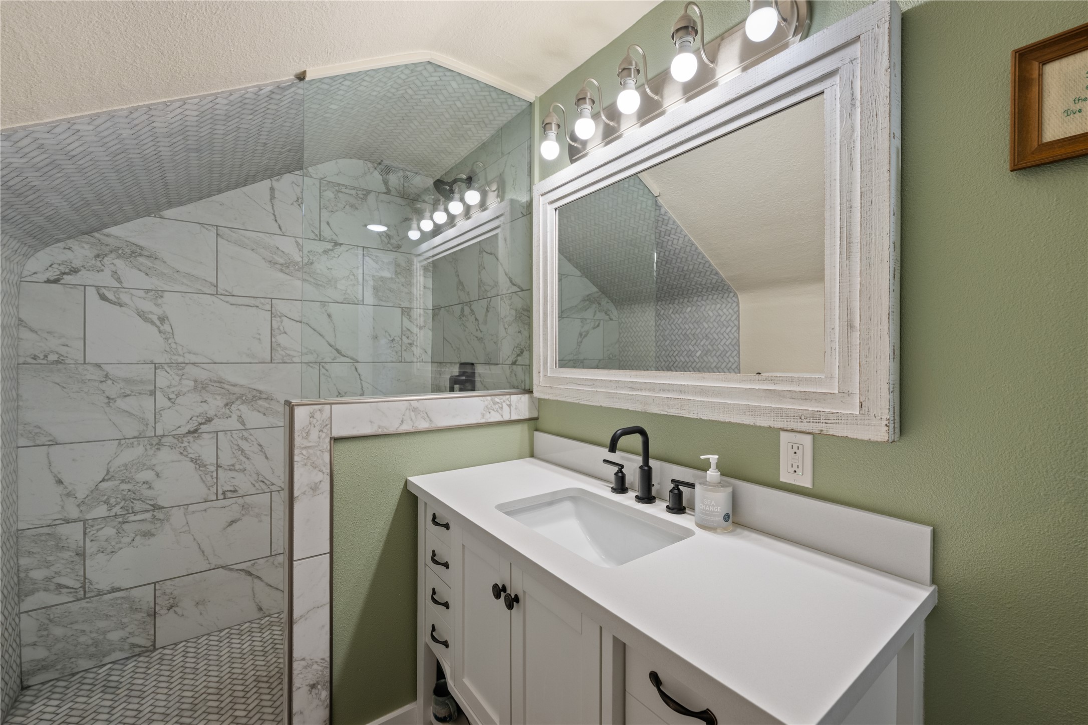 620 Ash Street Property Photo 29