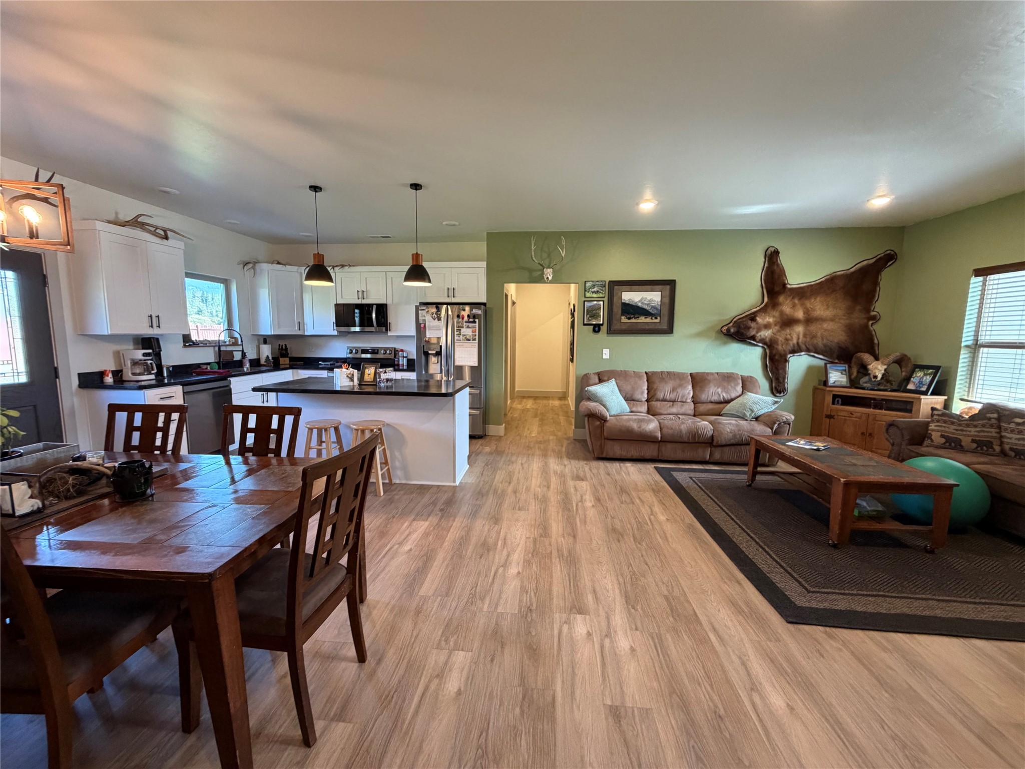 202 Melanie Lane Property Photo 7