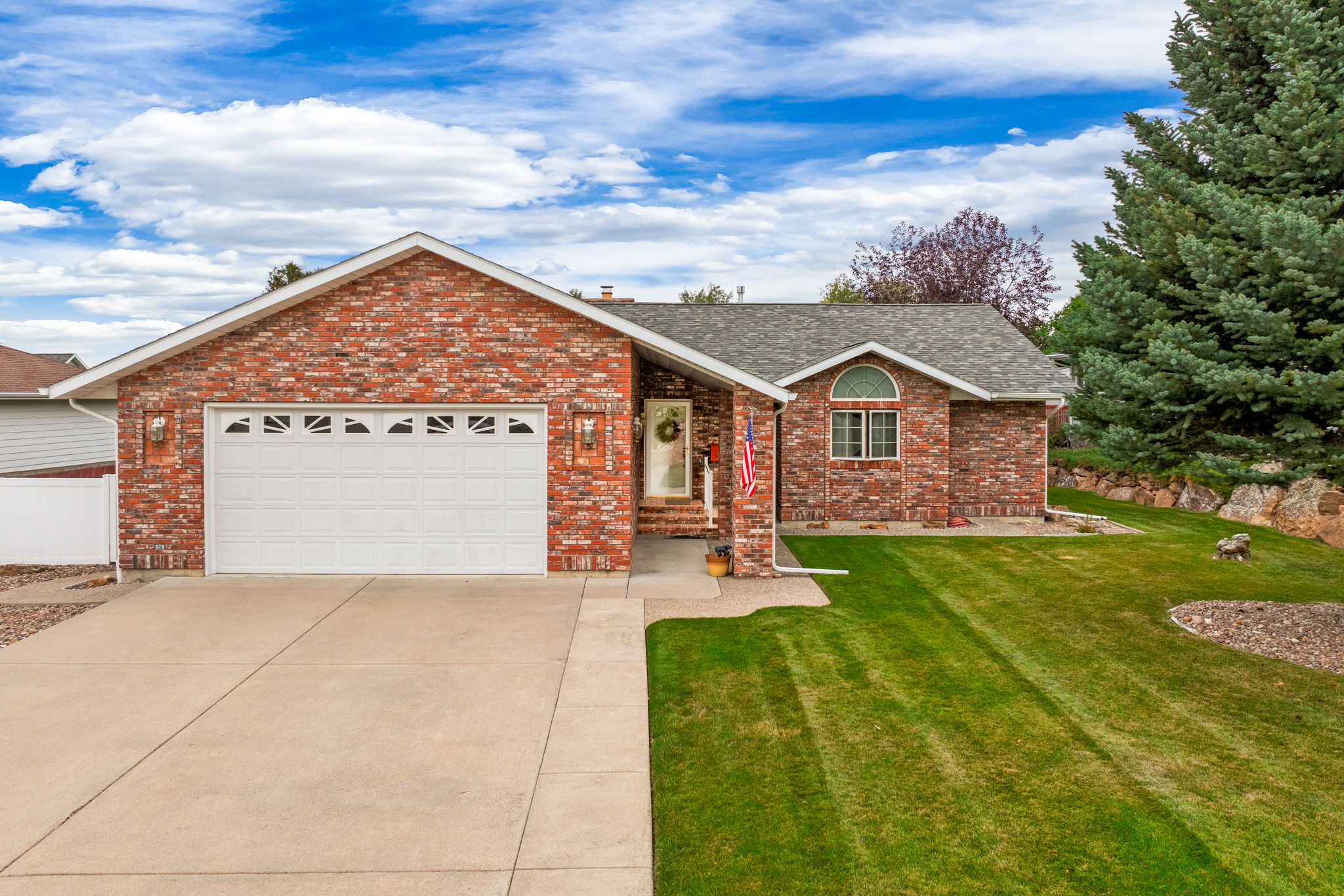 1704 39th Street S Property Photo 1