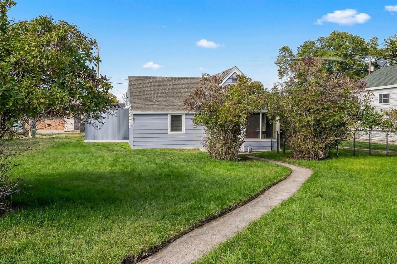 1618 Livingston Avenue Property Photo 1