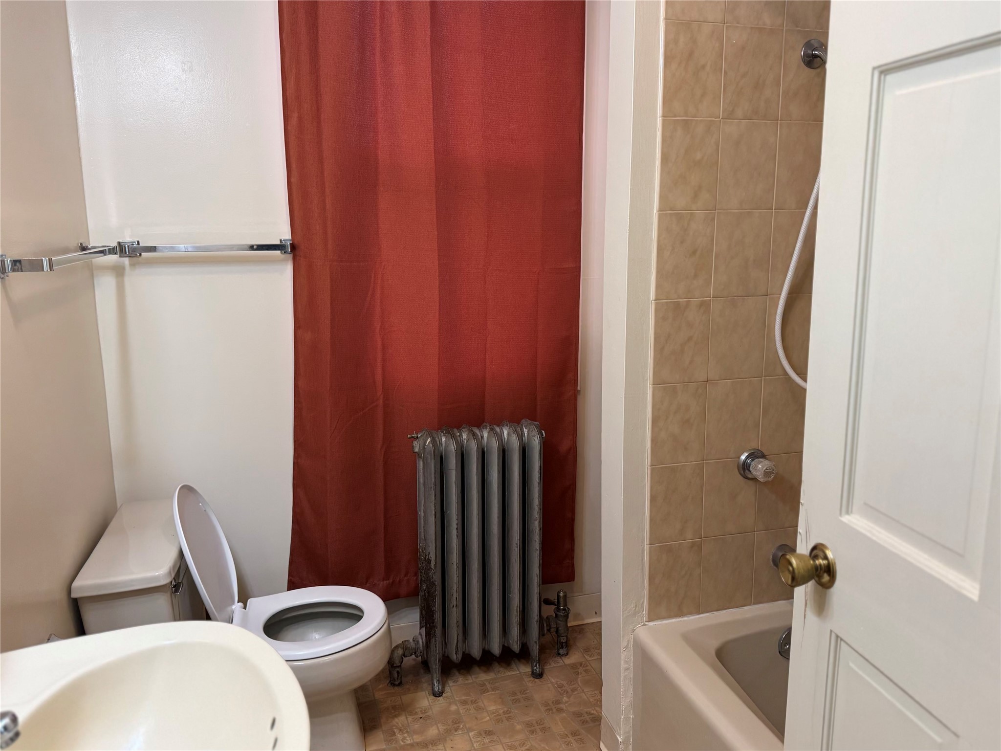 608 N Davis Street Property Photo 10