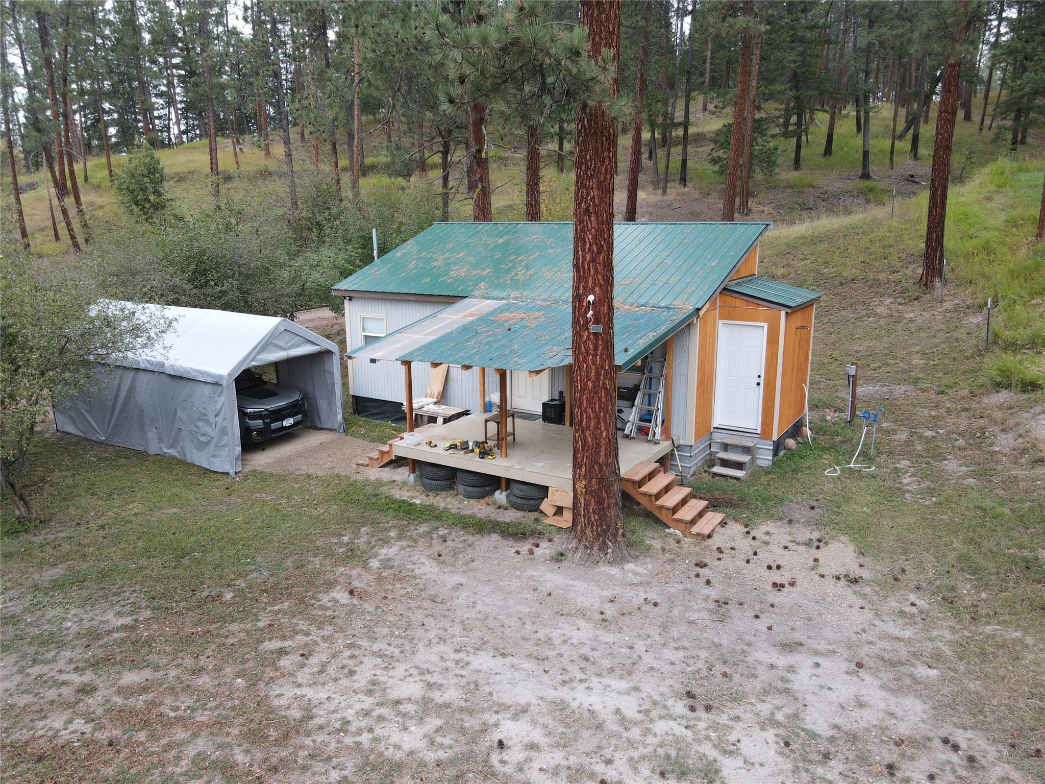 21481 Nine Mile Road Property Photo 8