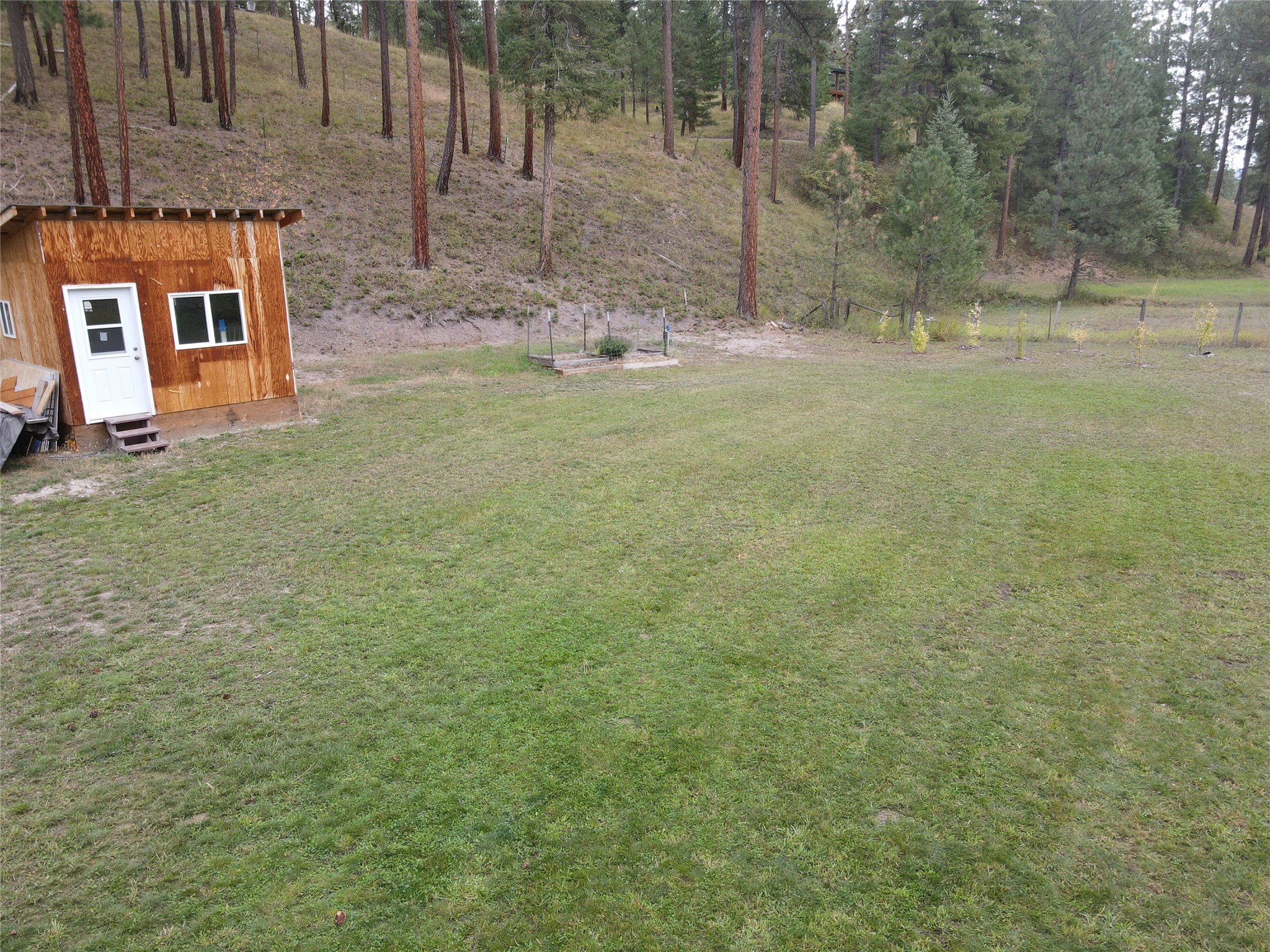 21481 Nine Mile Road Property Photo 11