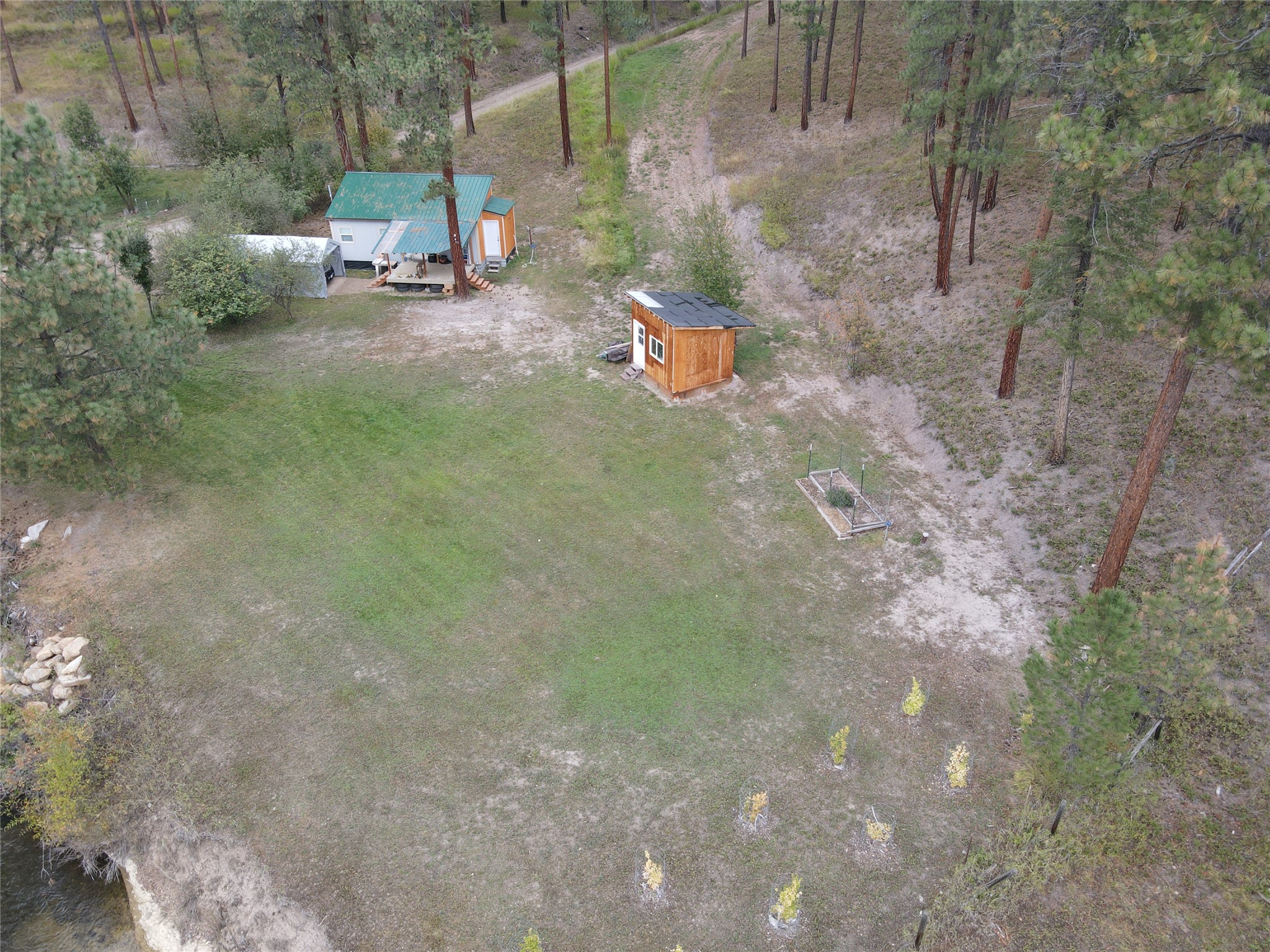 21481 Nine Mile Road Property Photo 12