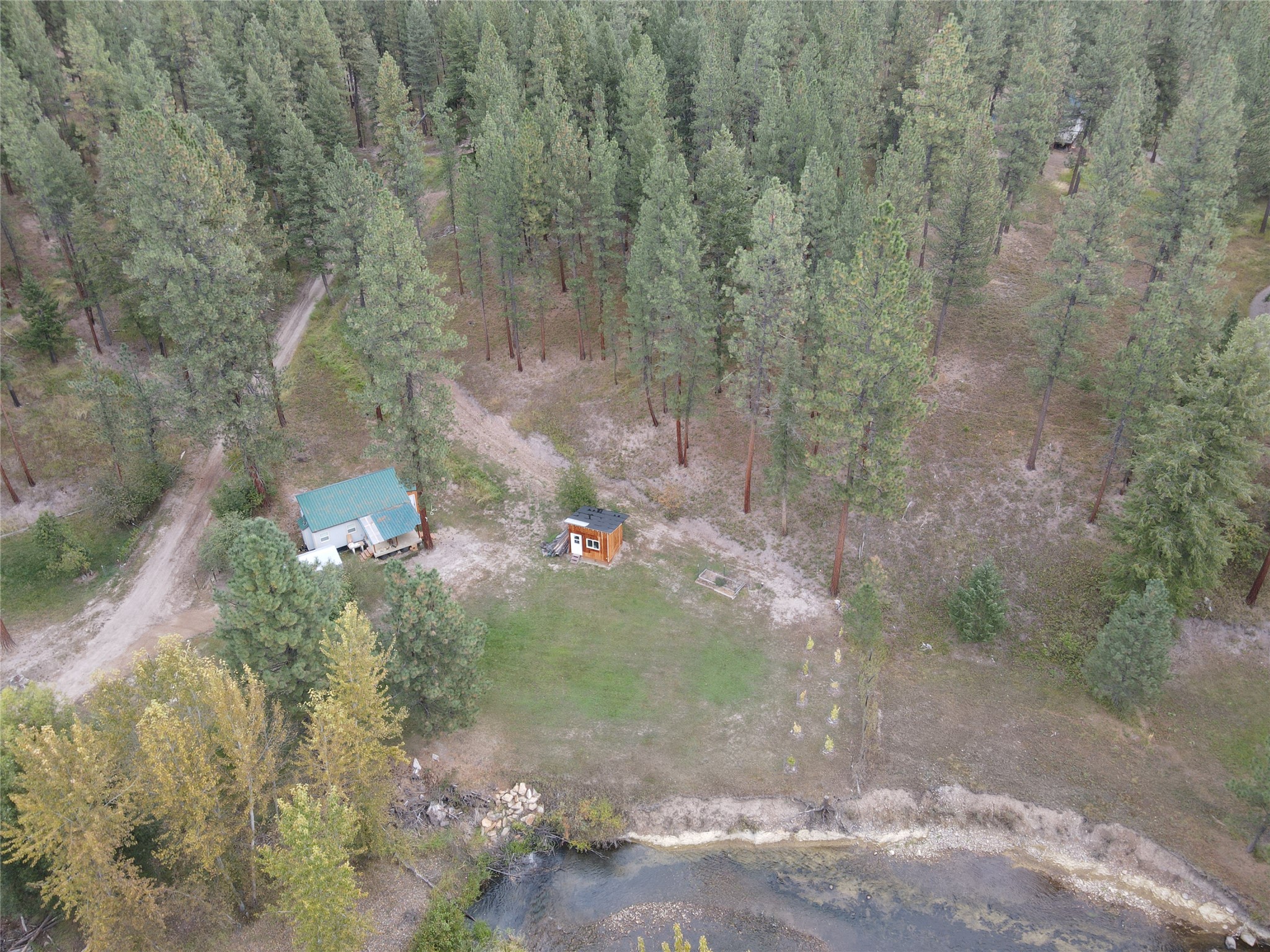 21481 Nine Mile Road Property Photo 17