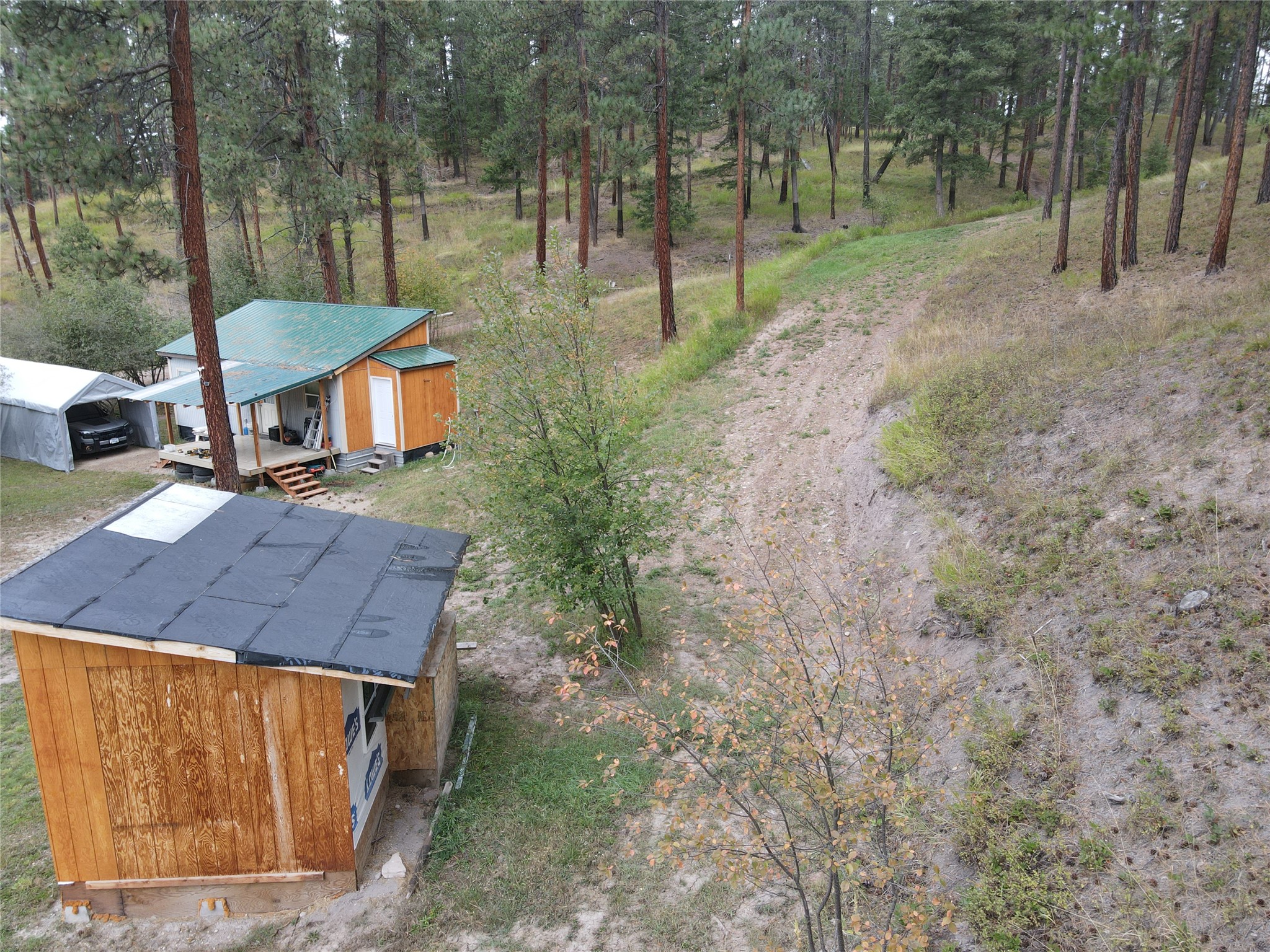 21481 Nine Mile Road Property Photo 19