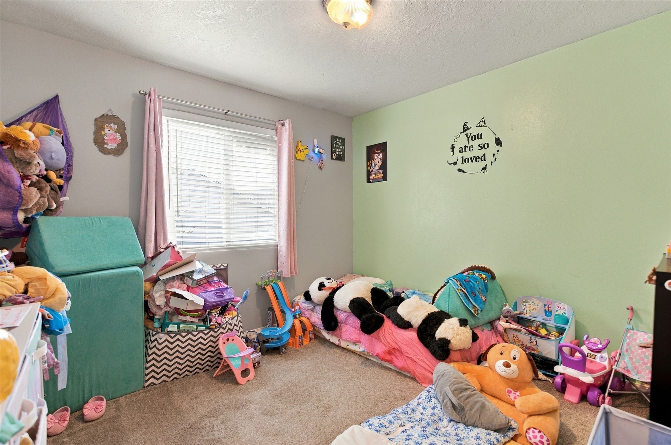 213 Lakeside Drive Property Photo 14