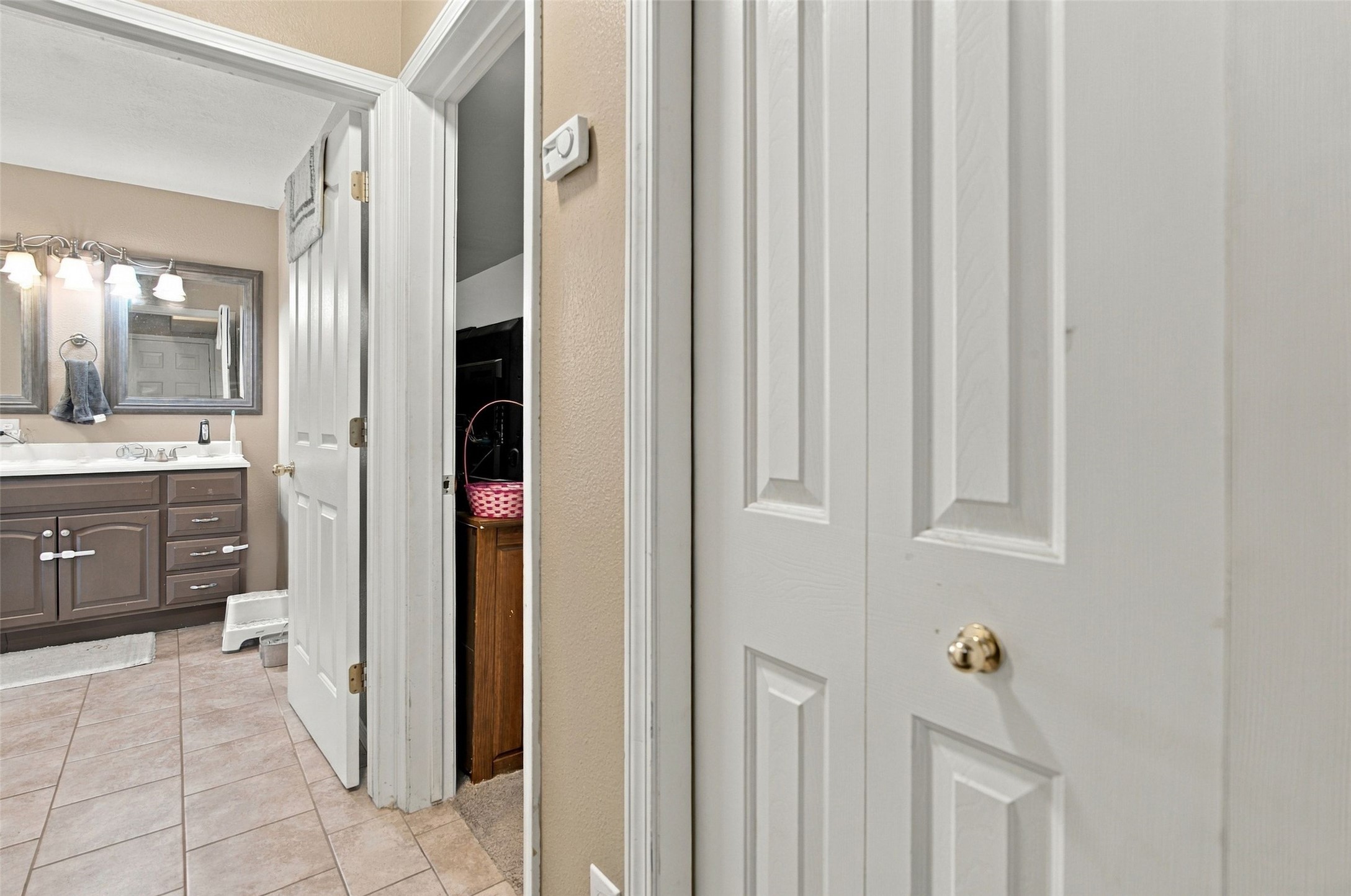 213 Lakeside Drive Property Photo 15