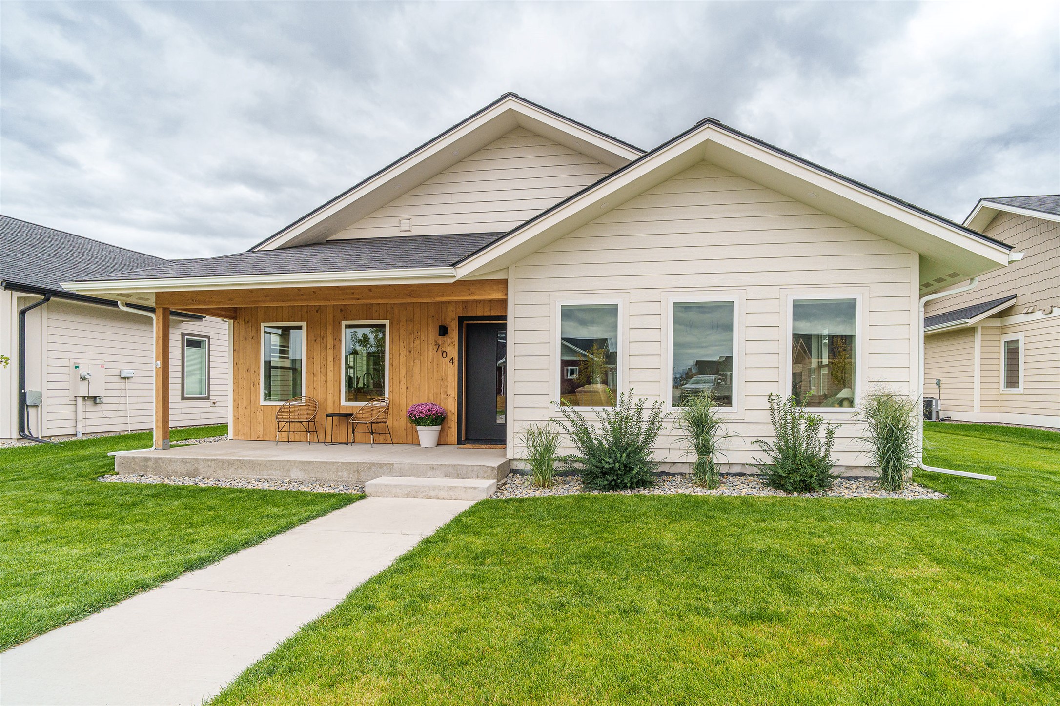 704 August Way Property Photo 2