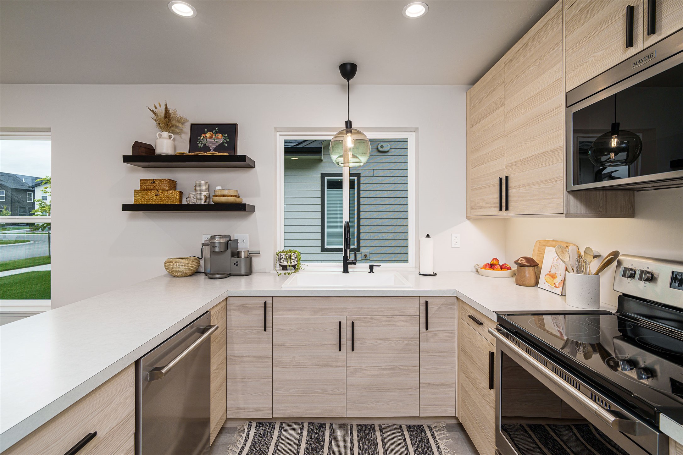 704 August Way Property Photo 15