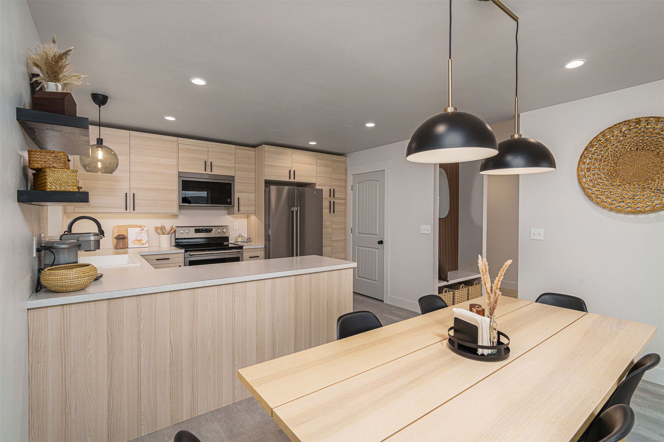 704 August Way Property Photo 17