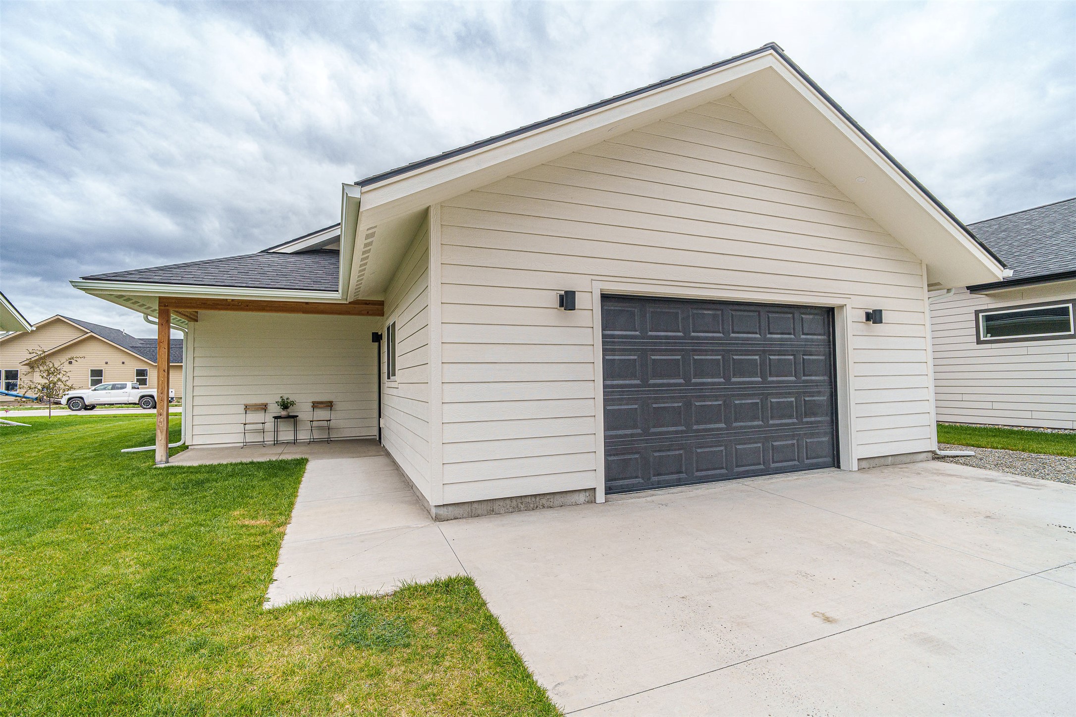 704 August Way Property Photo 31