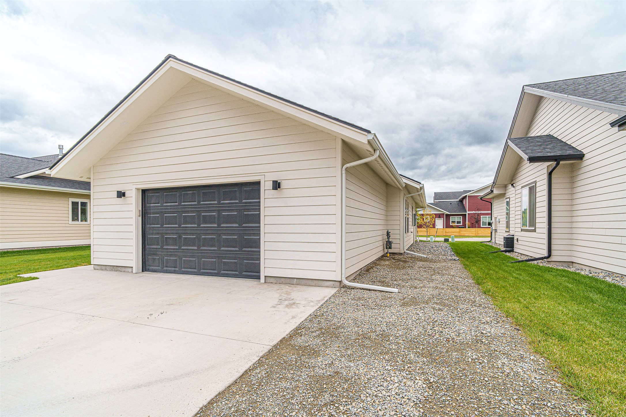 704 August Way Property Photo 32