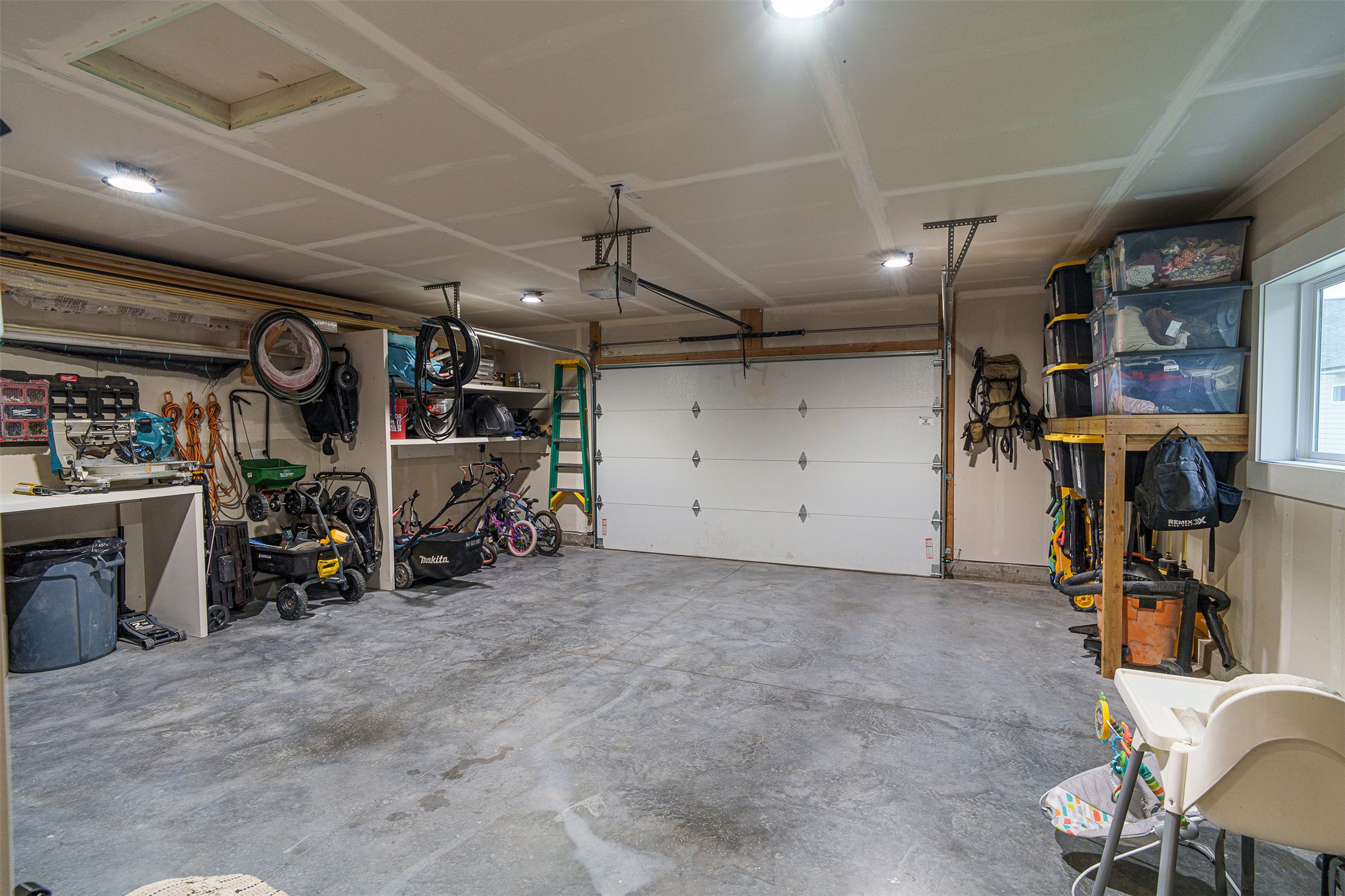704 August Way Property Photo 34