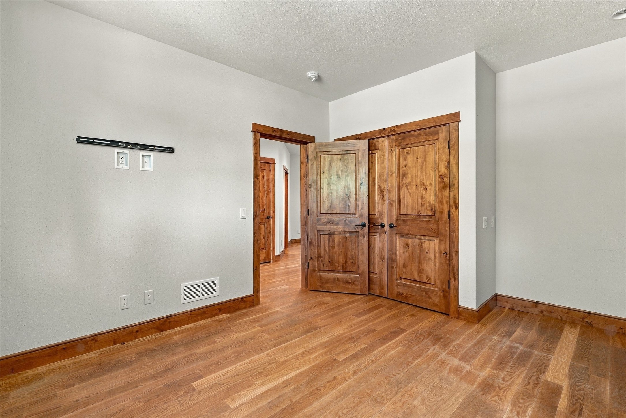 733 Clearwater Drive Property Photo 12