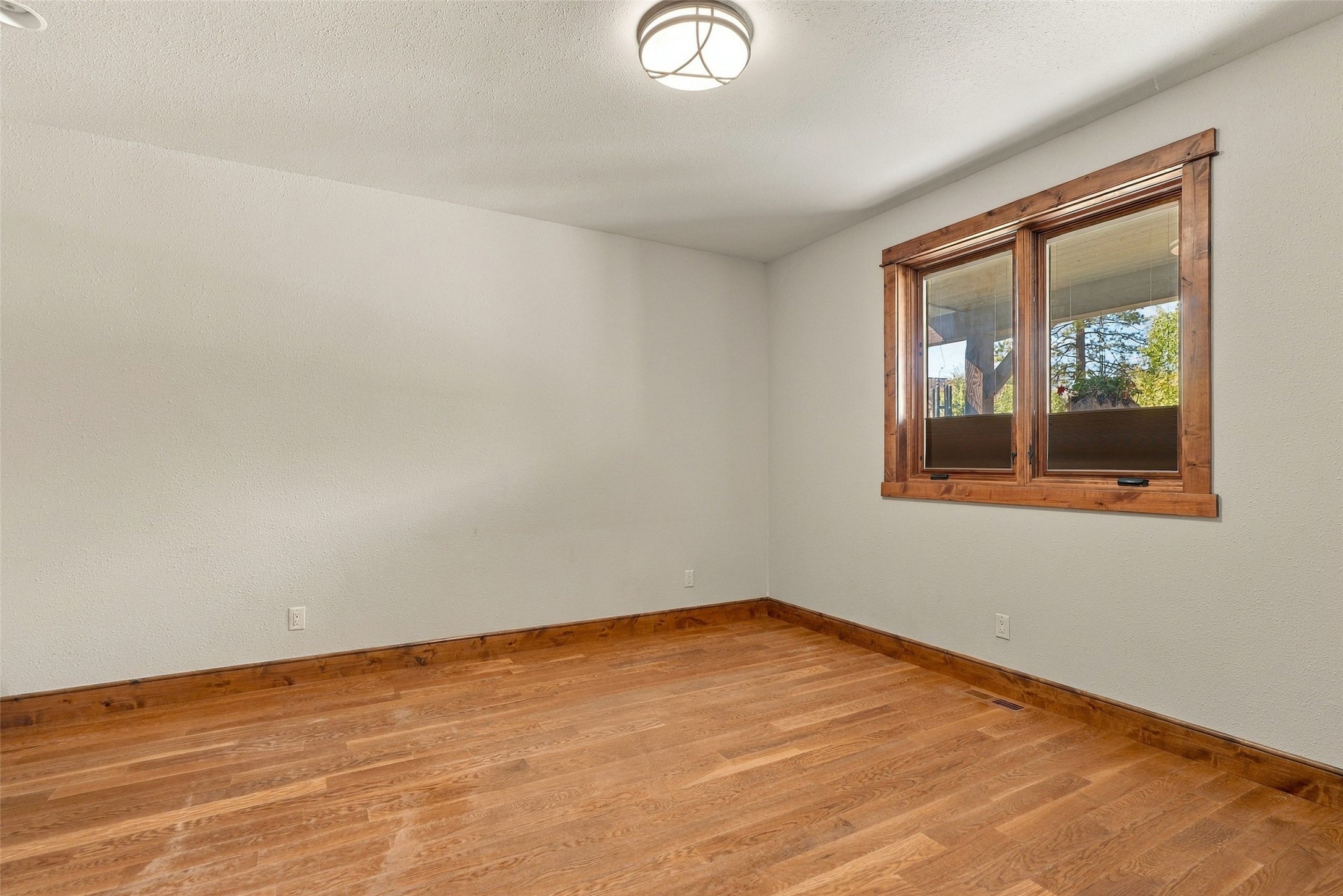 733 Clearwater Drive Property Photo 23