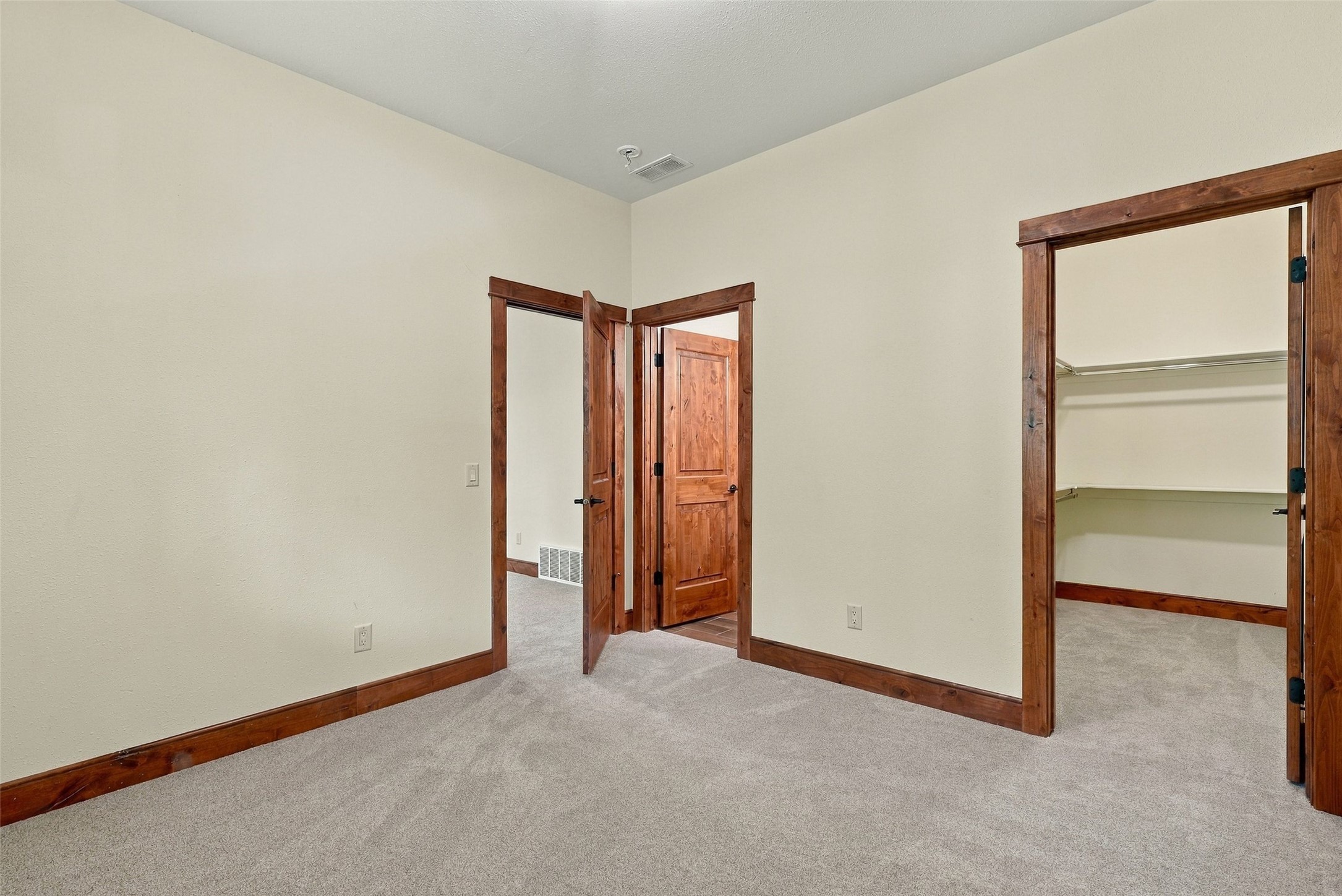 733 Clearwater Drive Property Photo 30