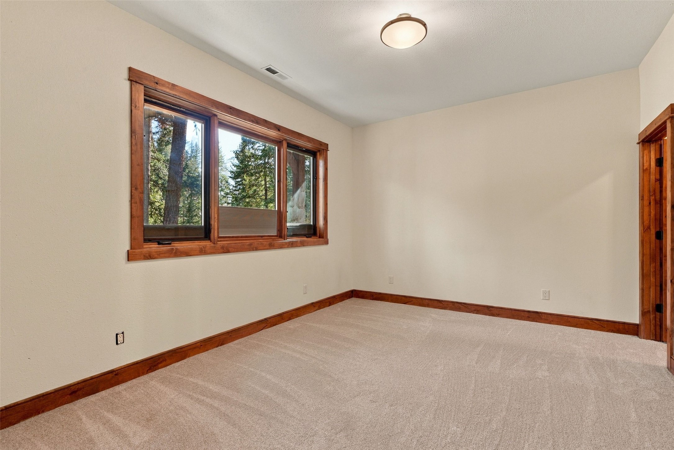 733 Clearwater Drive Property Photo 32