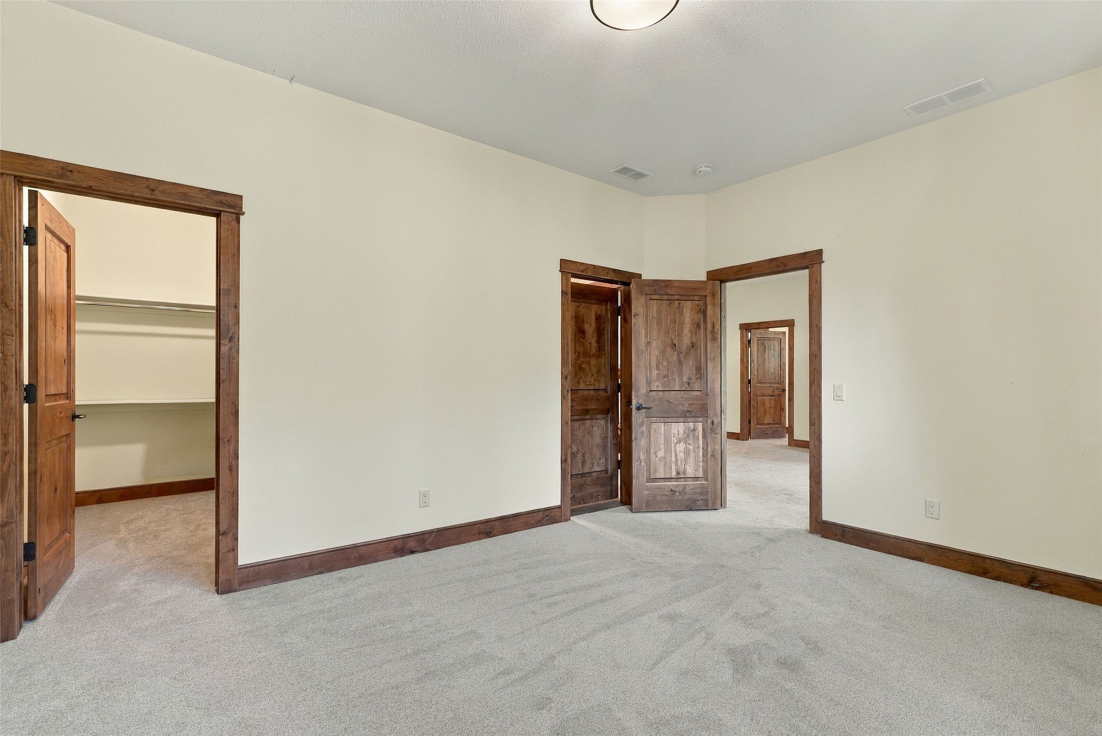 733 Clearwater Drive Property Photo 33