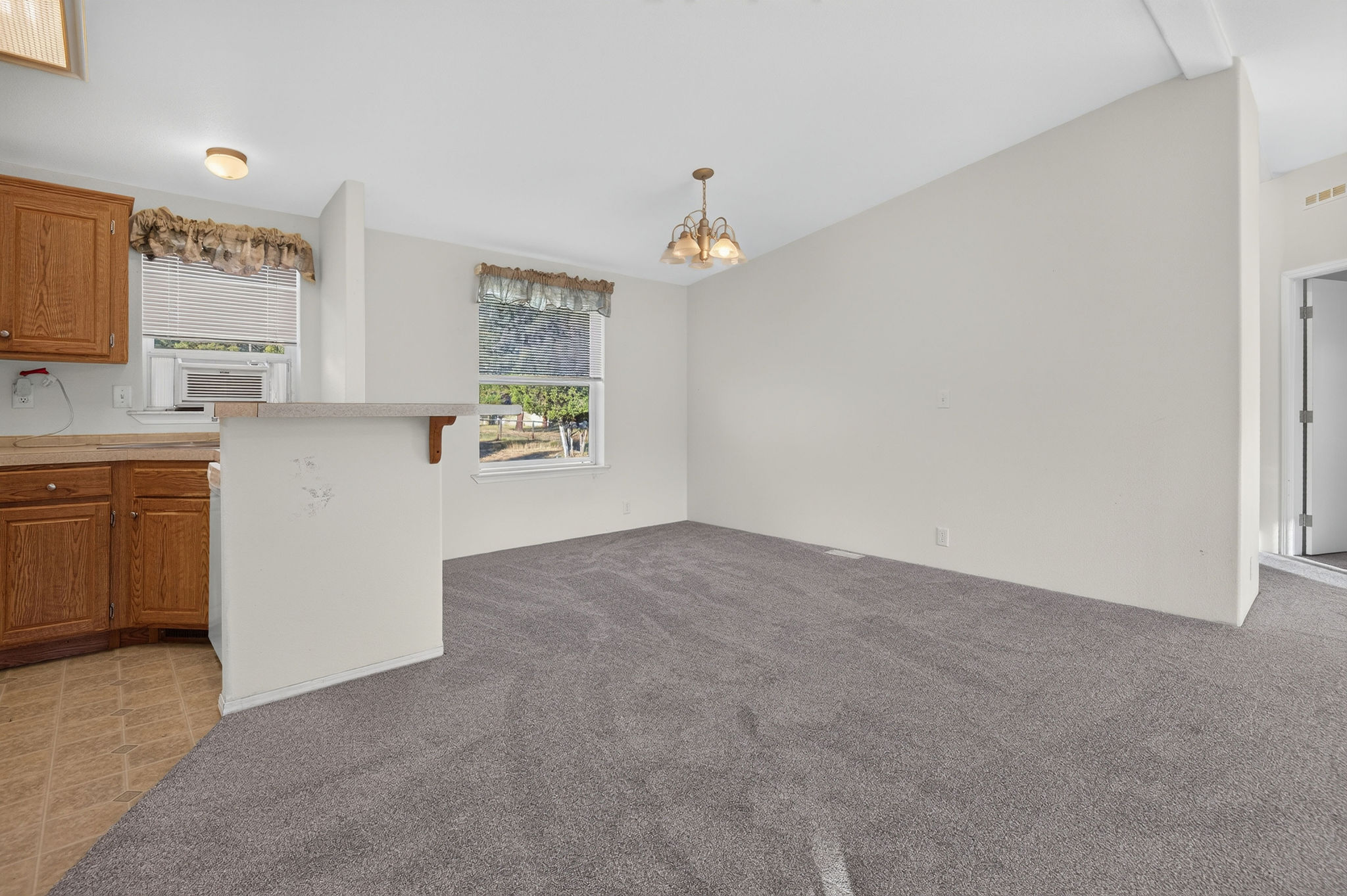 7435 Wildcat Street Property Photo 5
