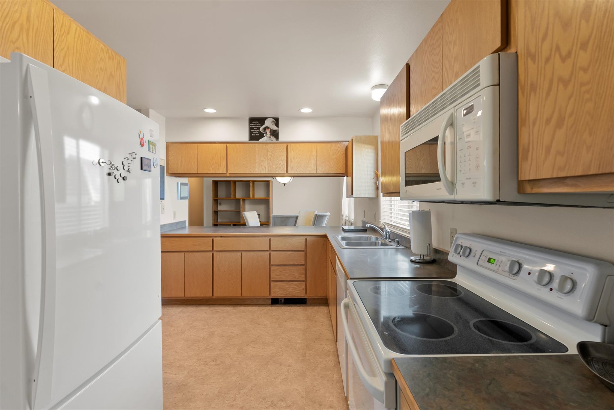 608 6th Street E Property Photo 23